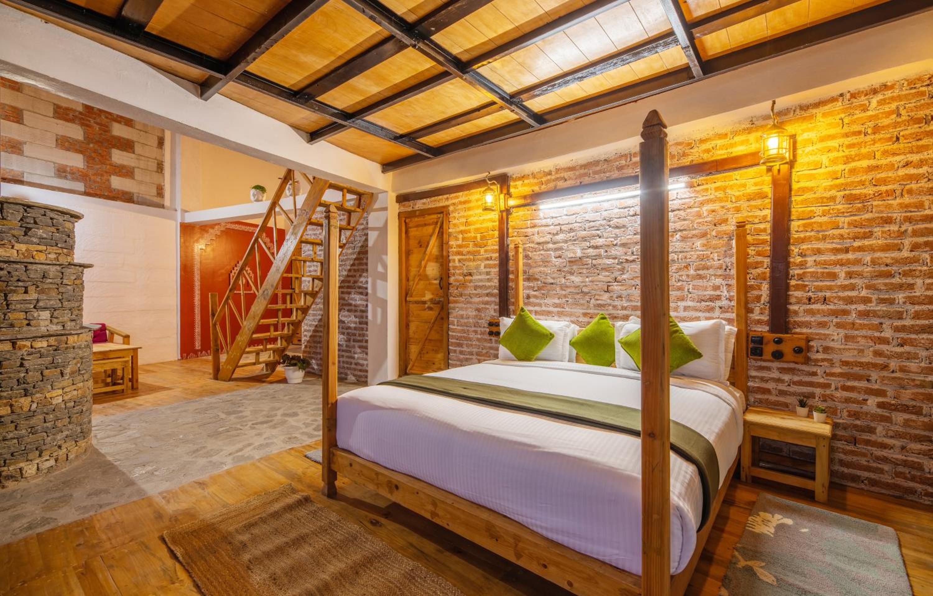 Two-Bedroom Suite - Photo 2