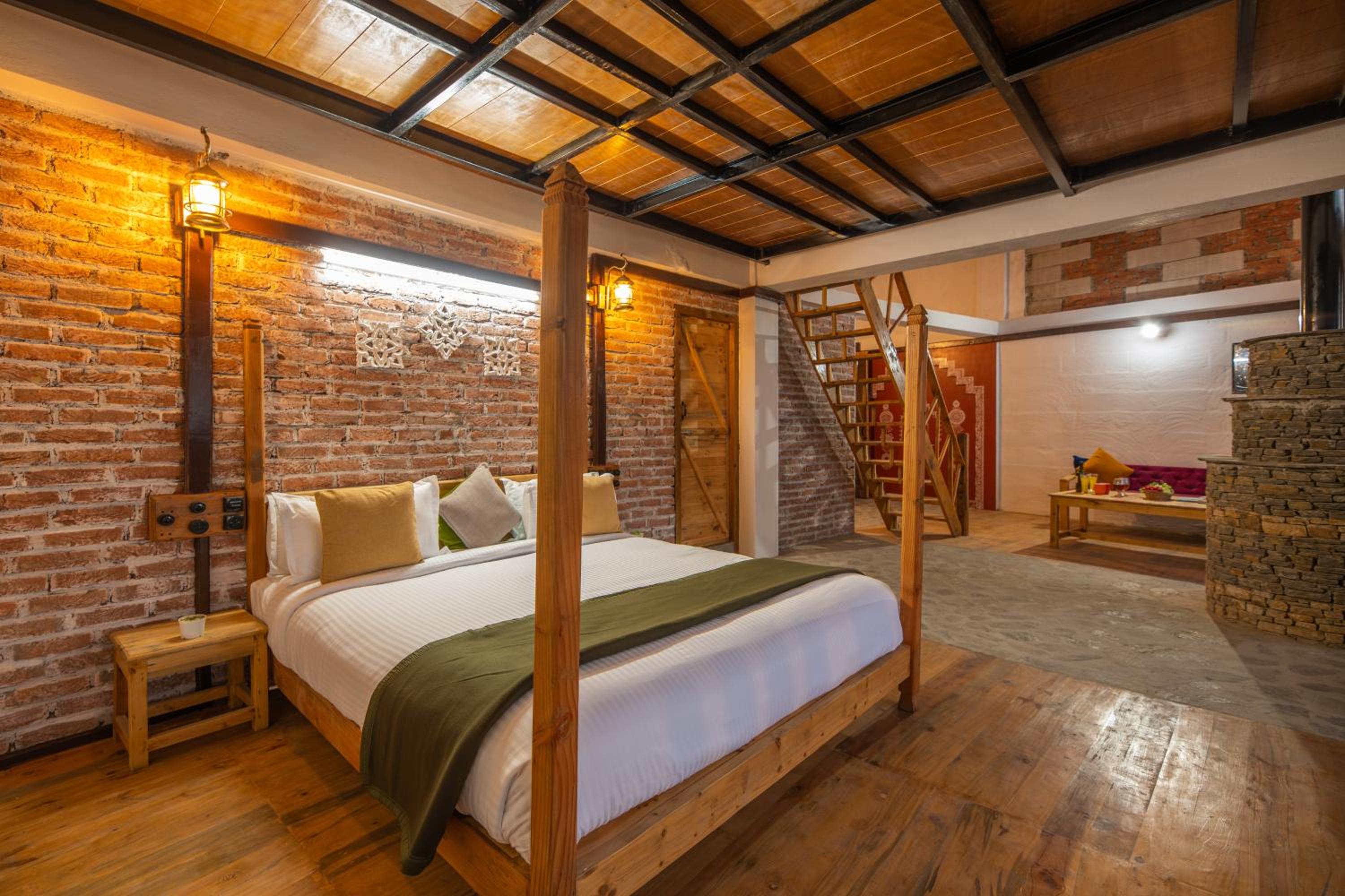 Two-Bedroom Suite - Photo 20