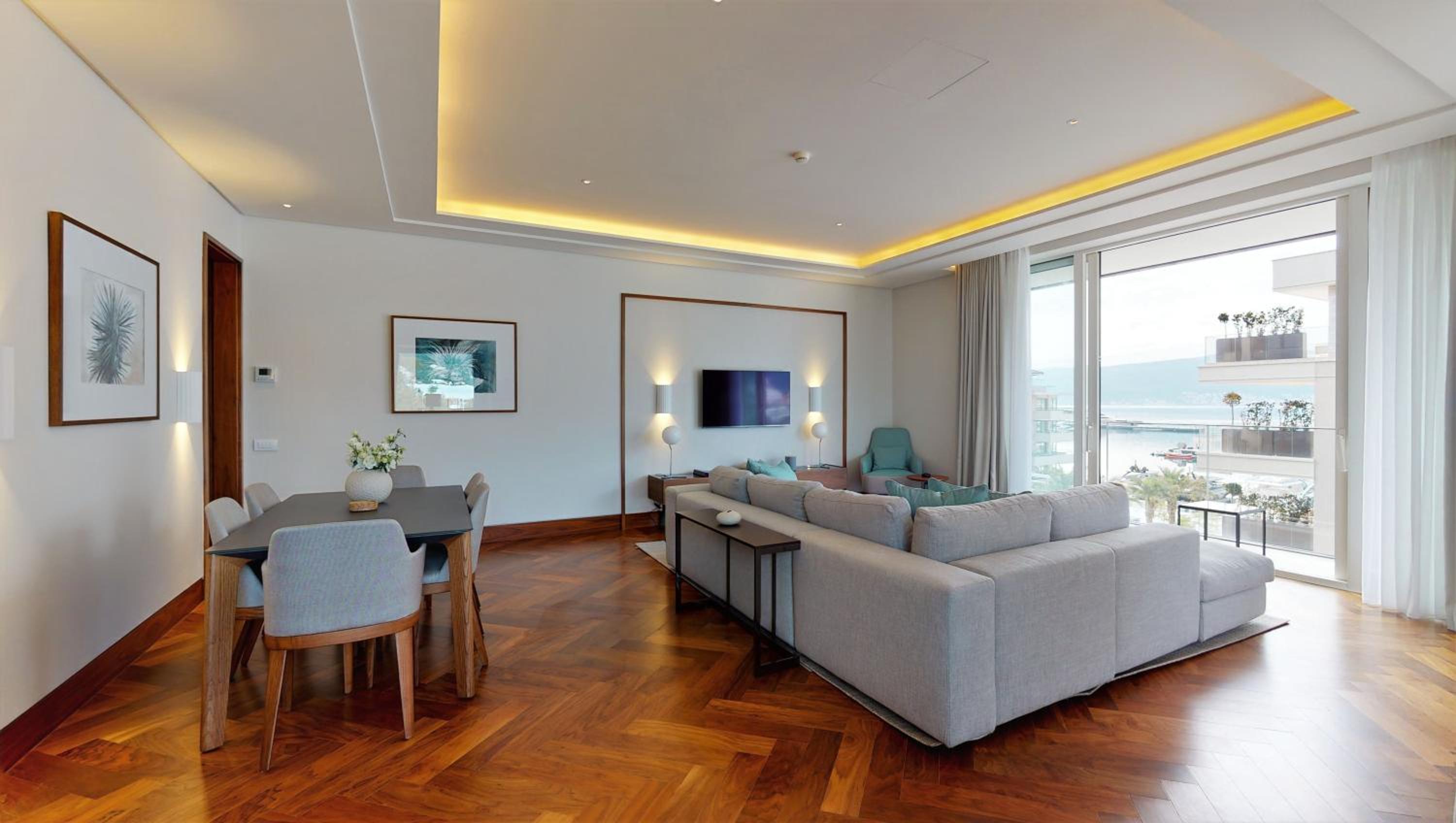Luxury Two Bedroom Sea View Residence