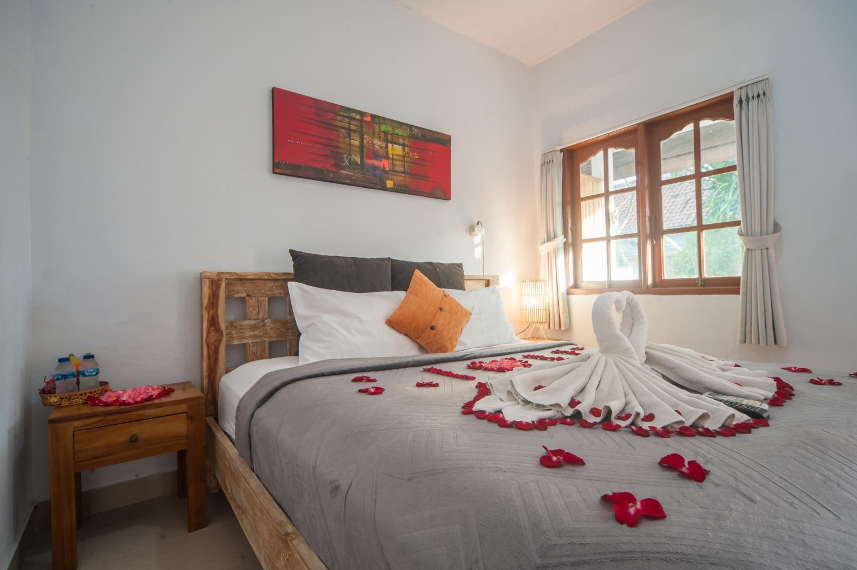 King Room with Garden View - Photo 5