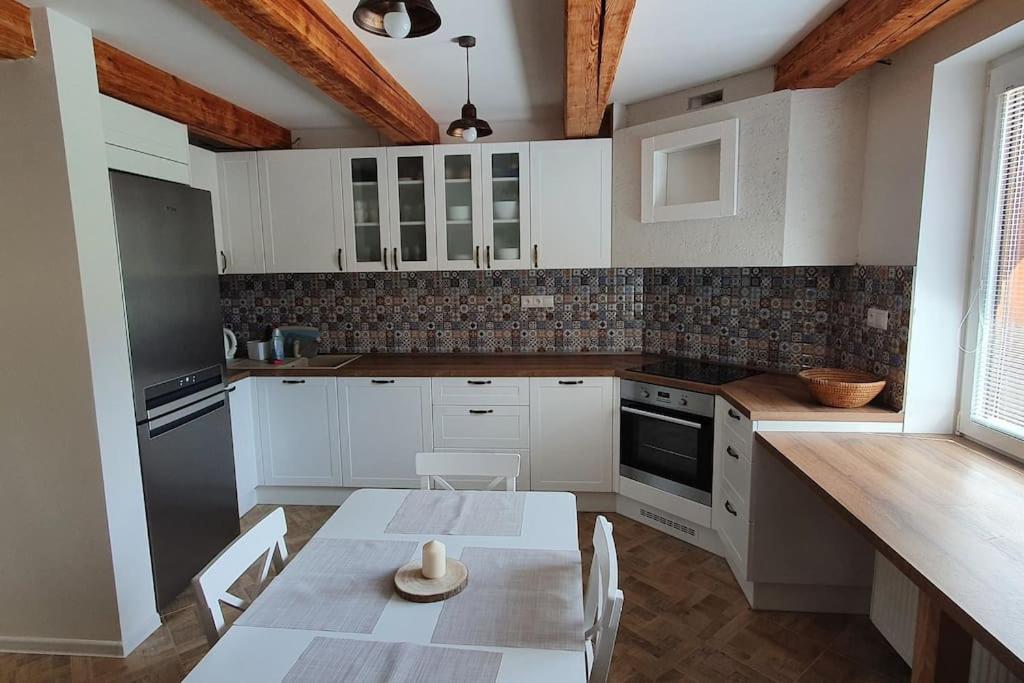 Five-Bedroom House - Photo 17