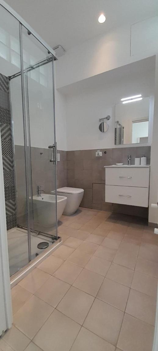 One-Bedroom Apartment - Photo 14