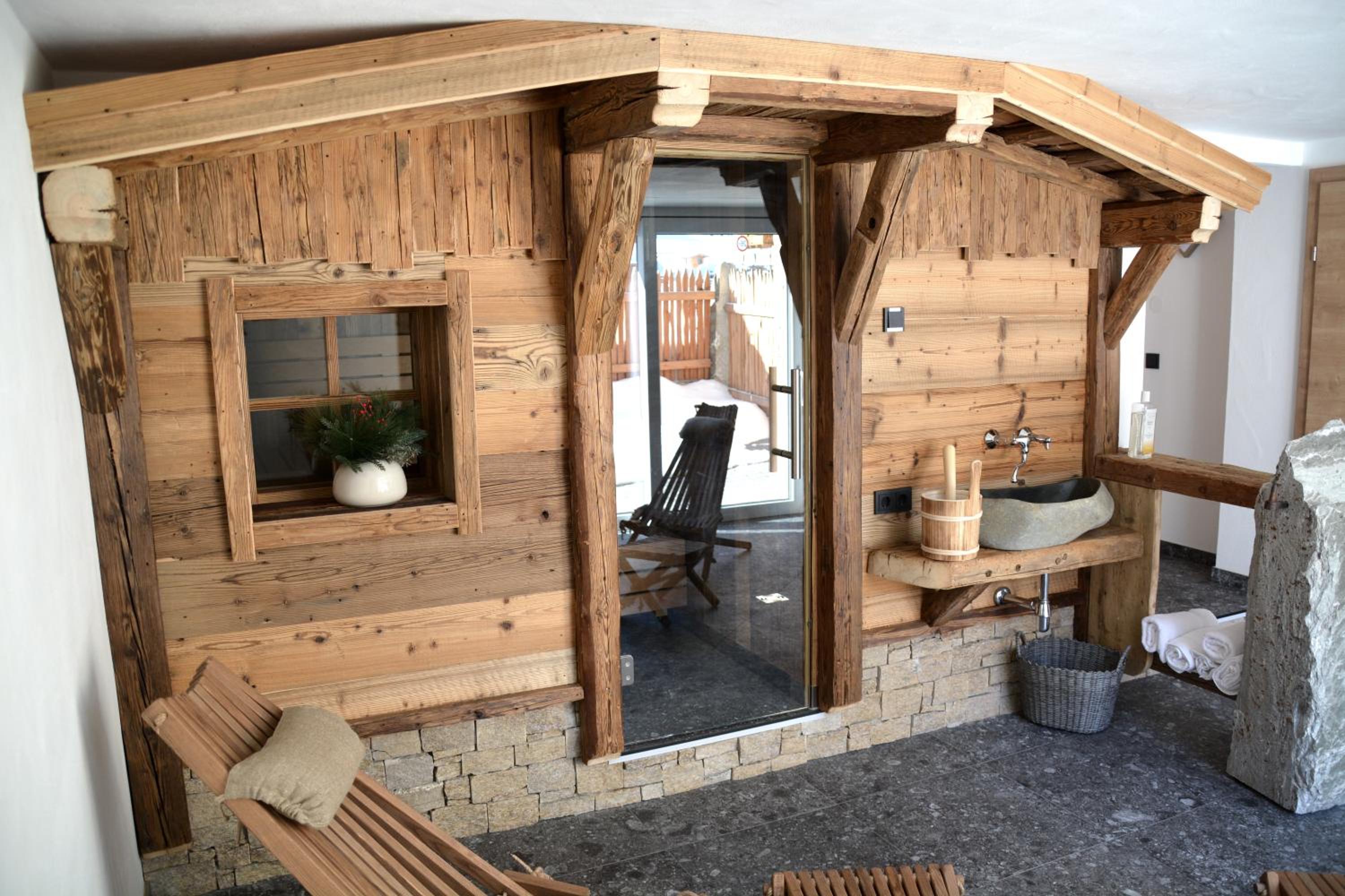 Superior Chalet photo 3