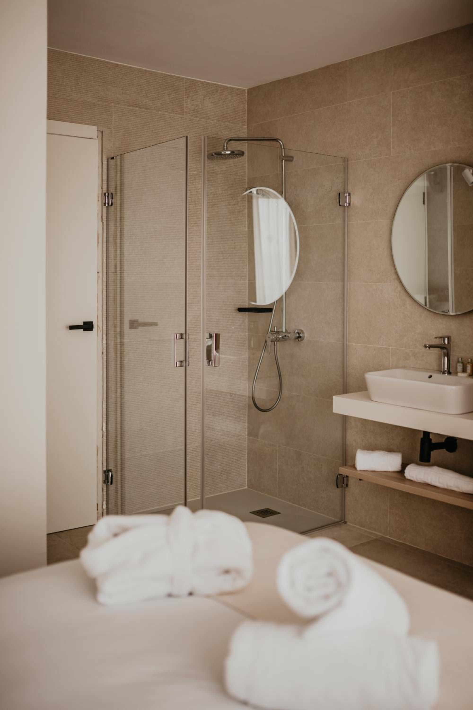 Penthouse Apartment thumbnail 5