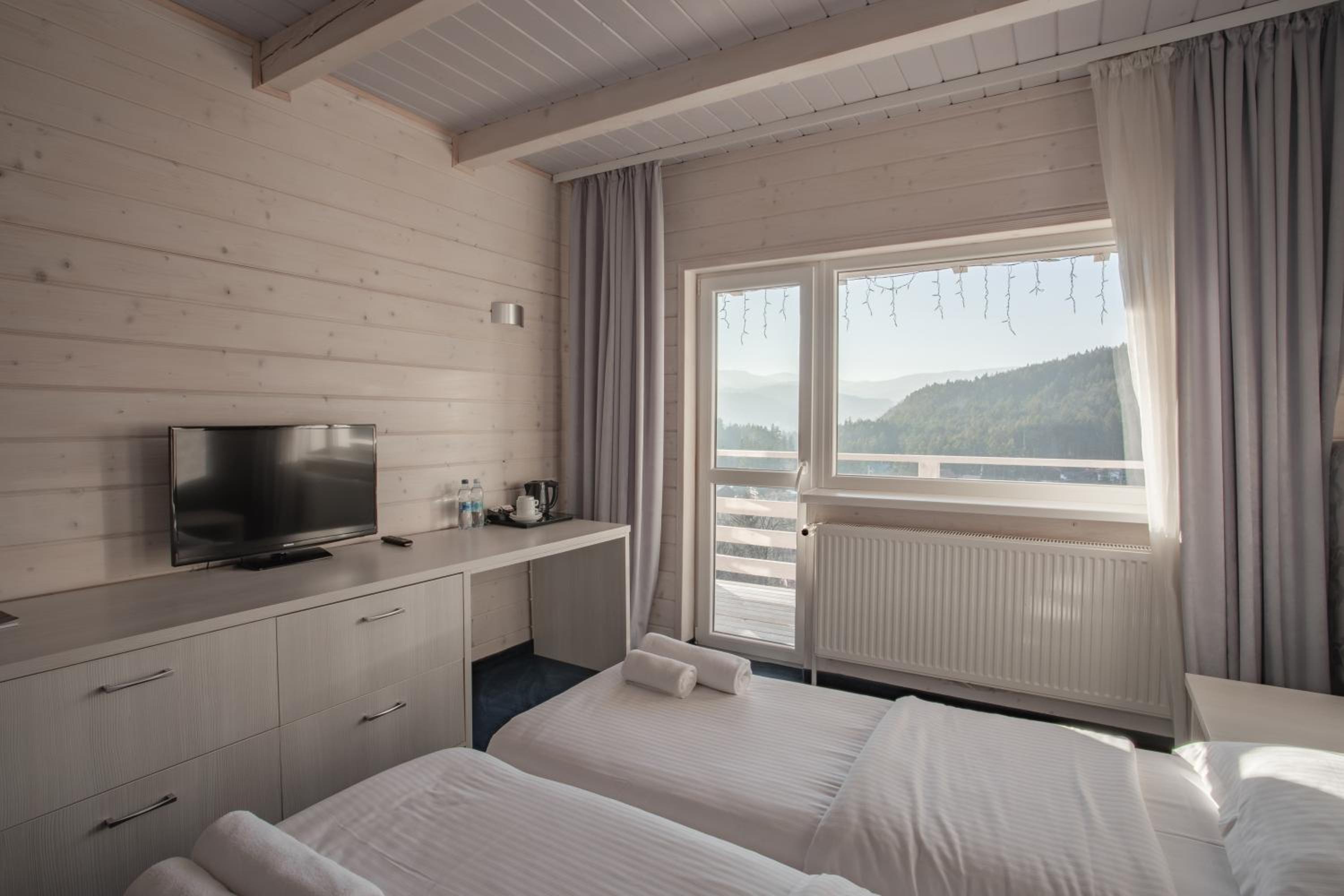 Comfort Twin Room with Balcony