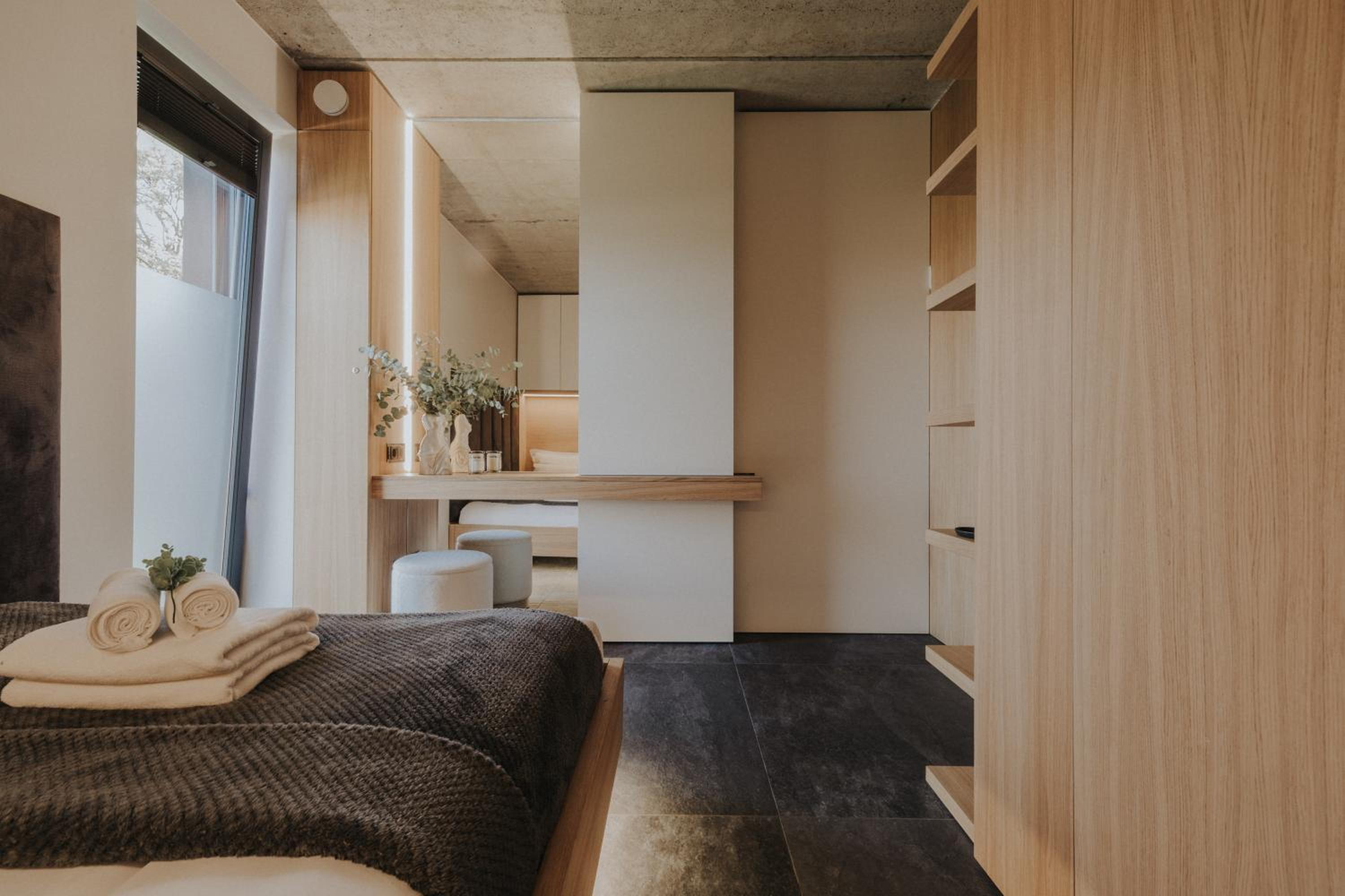 Penthouse Apartment - Photo 16