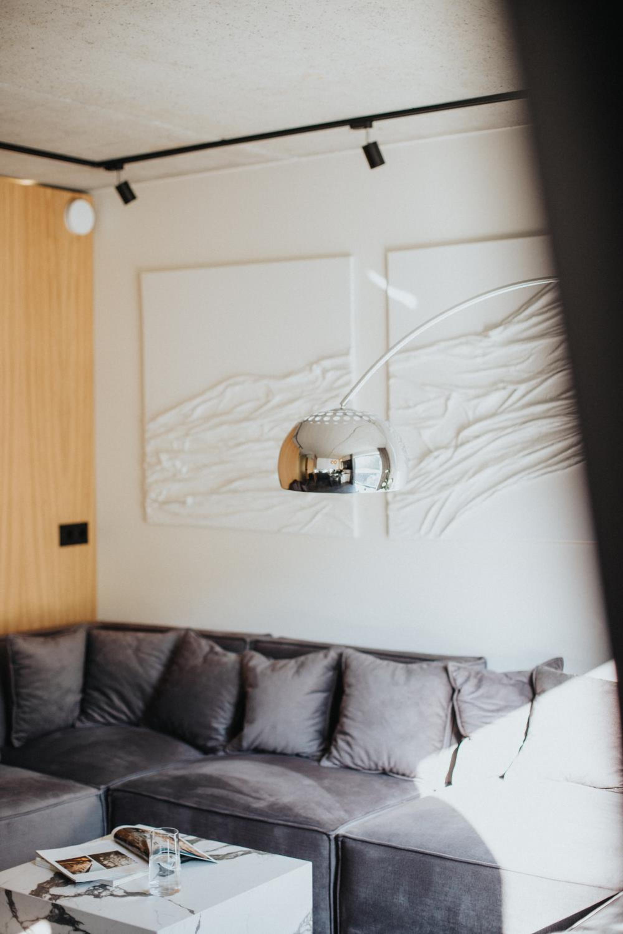 Penthouse Apartment - Photo 25
