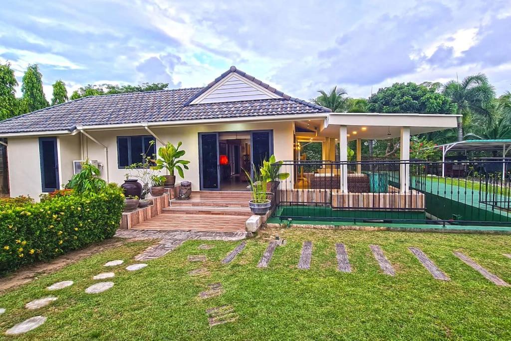 Two-Bedroom Villa - Photo 1