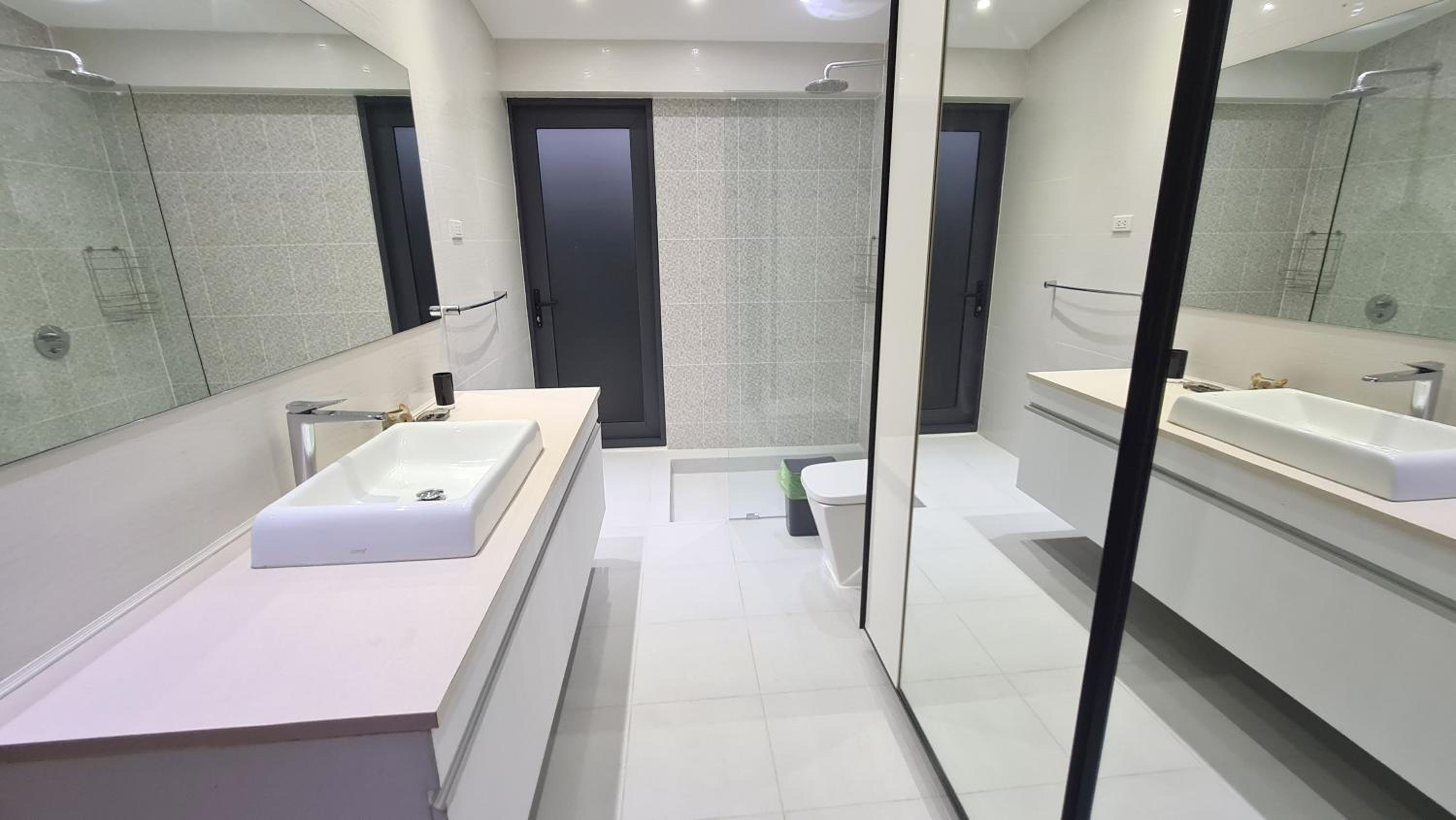 Two-Bedroom Villa - Photo 10