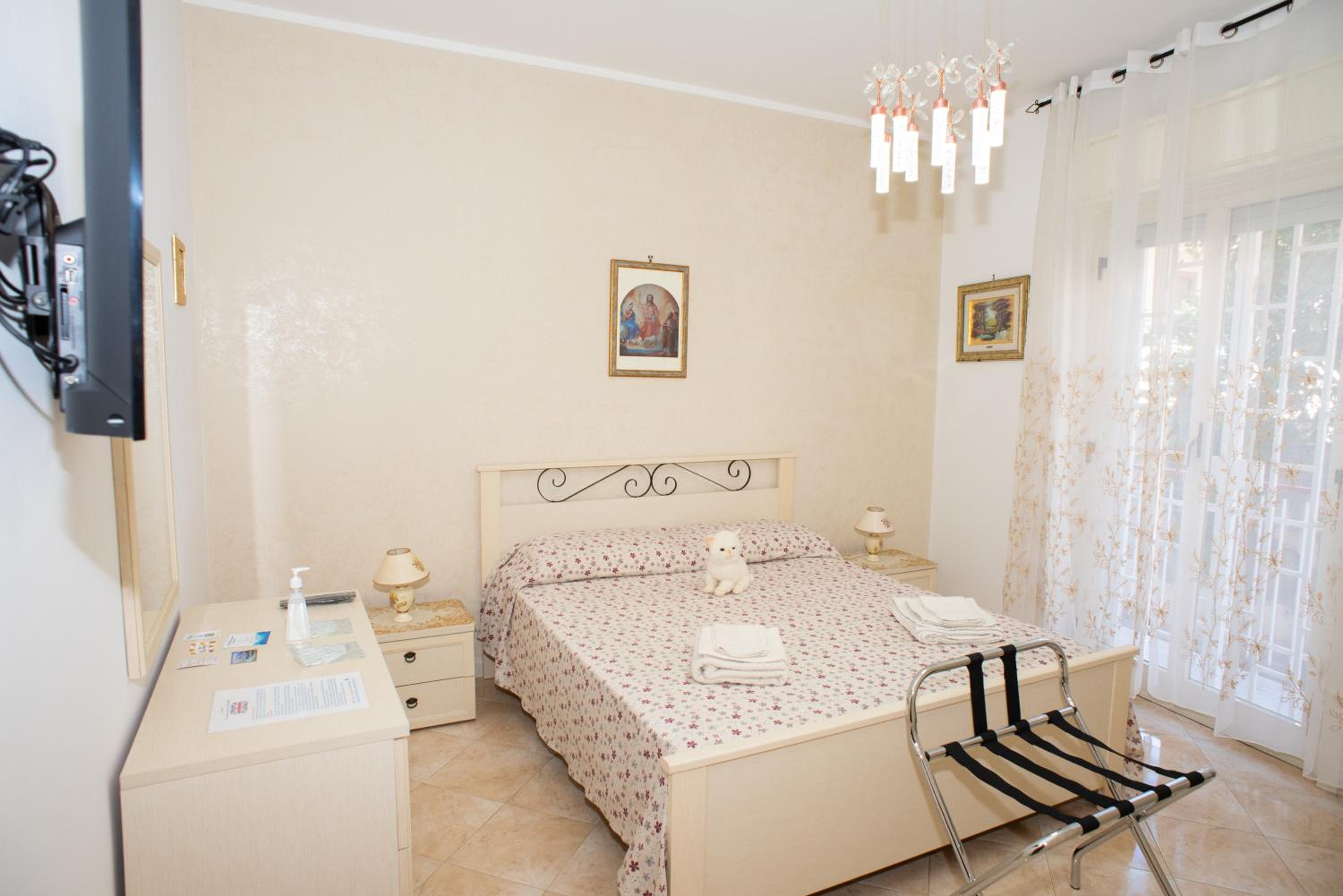 Apartment - Ground Floor photo 1