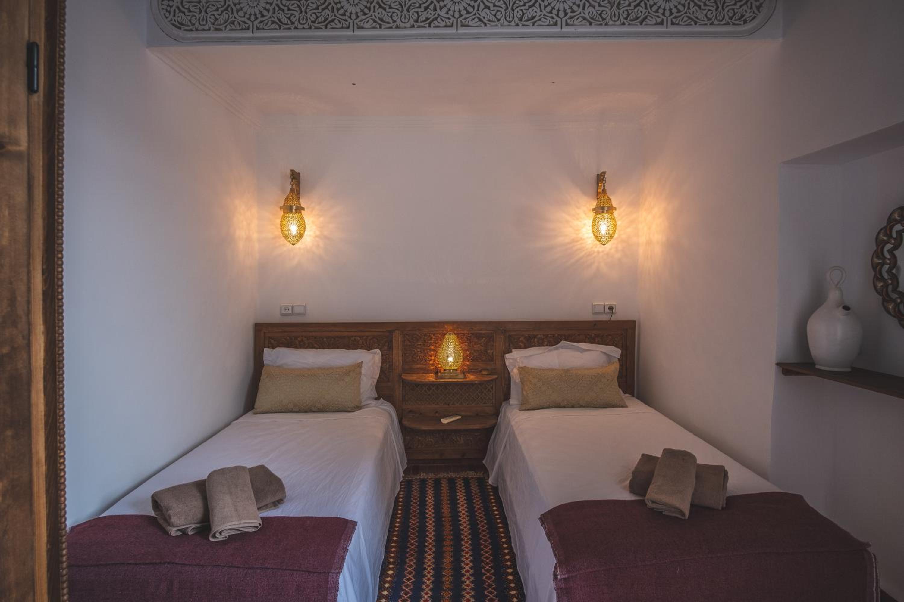 Twin Room with Garden View - Photo 2
