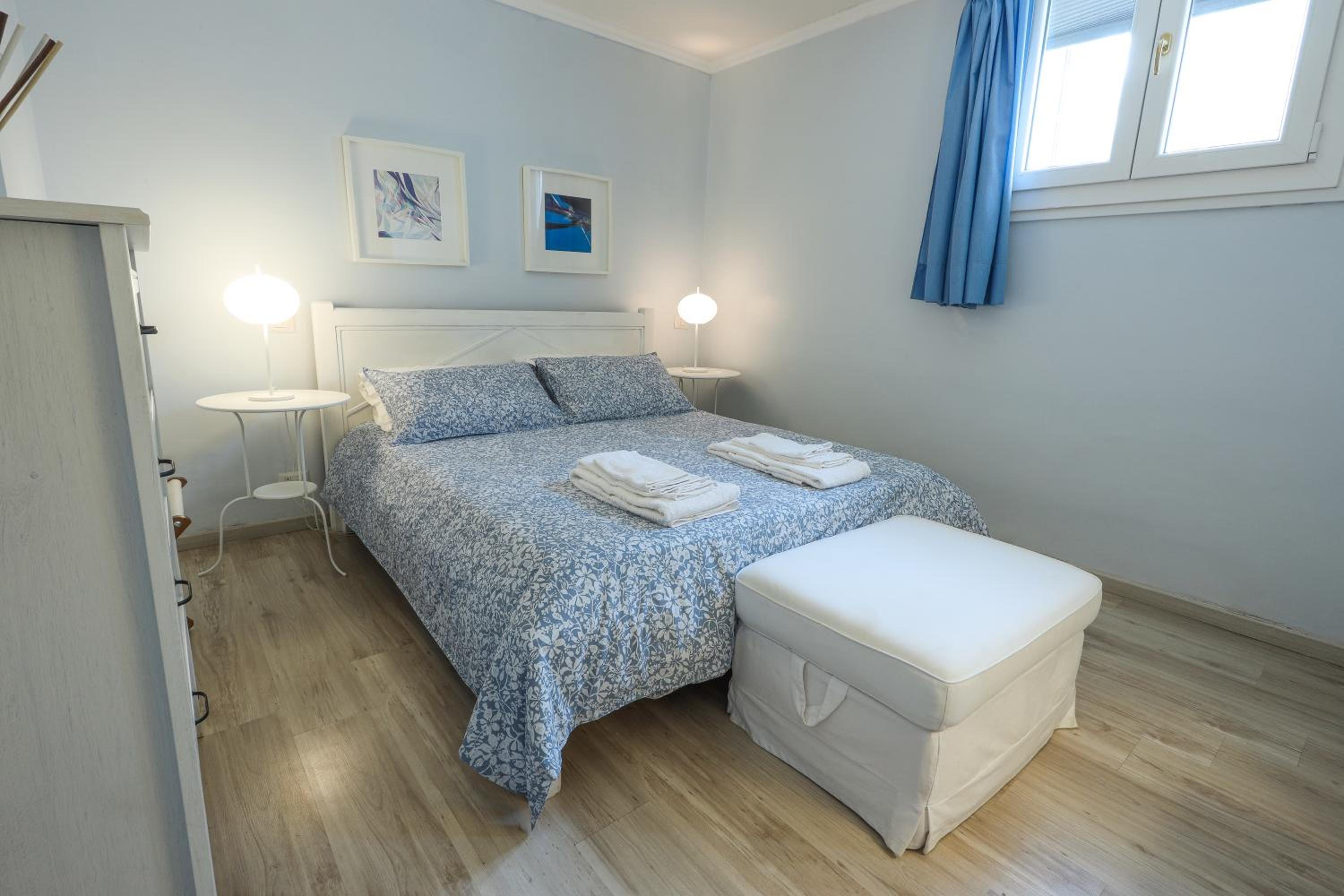 Deluxe Double or Twin Room with Pool Access