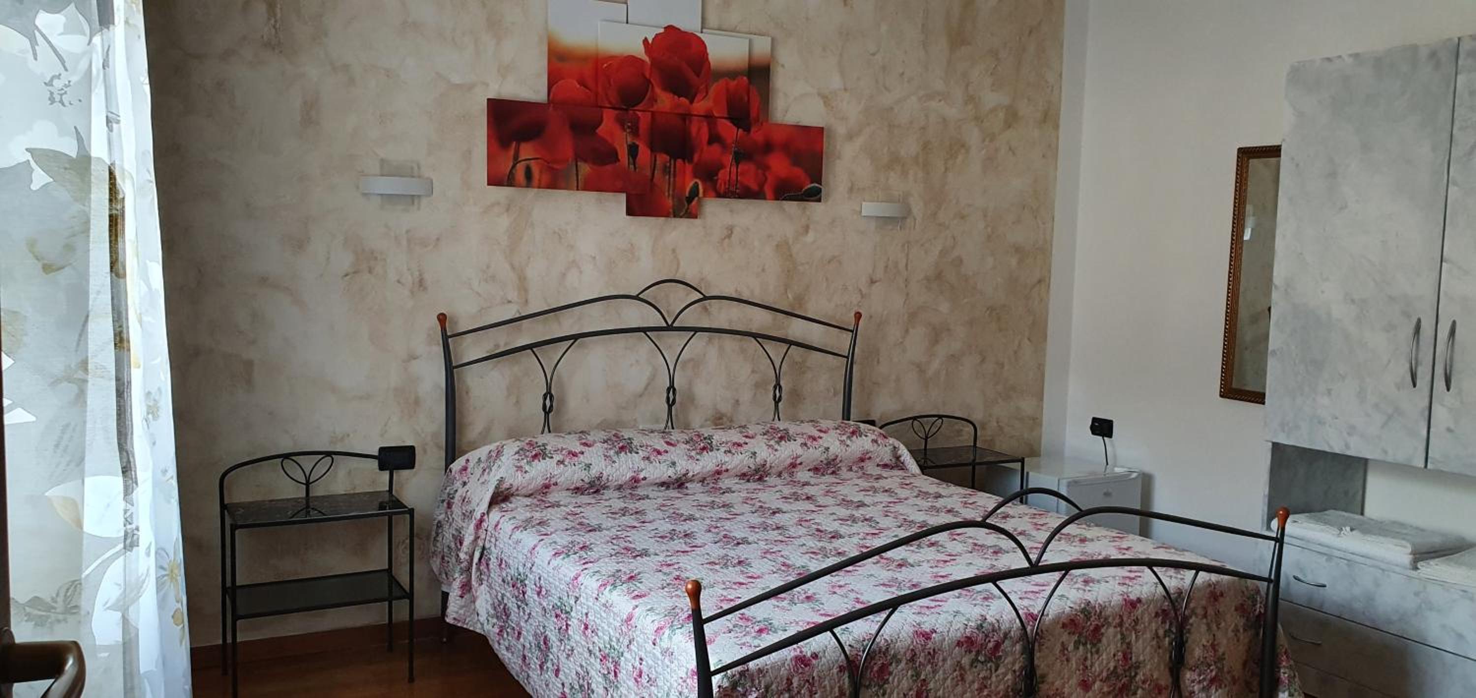 Large Double Room photo 2