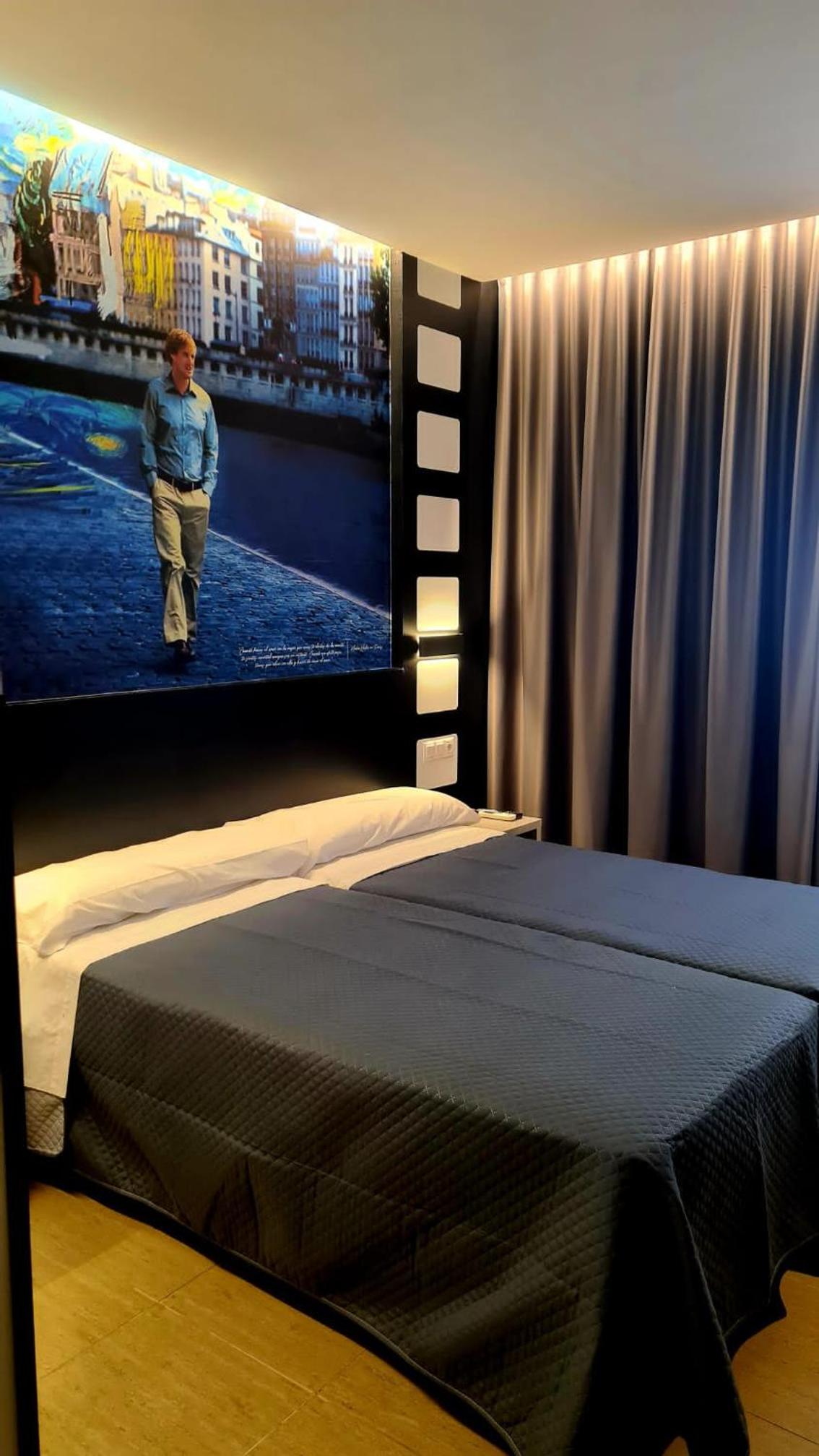 Double or Twin Room photo 3