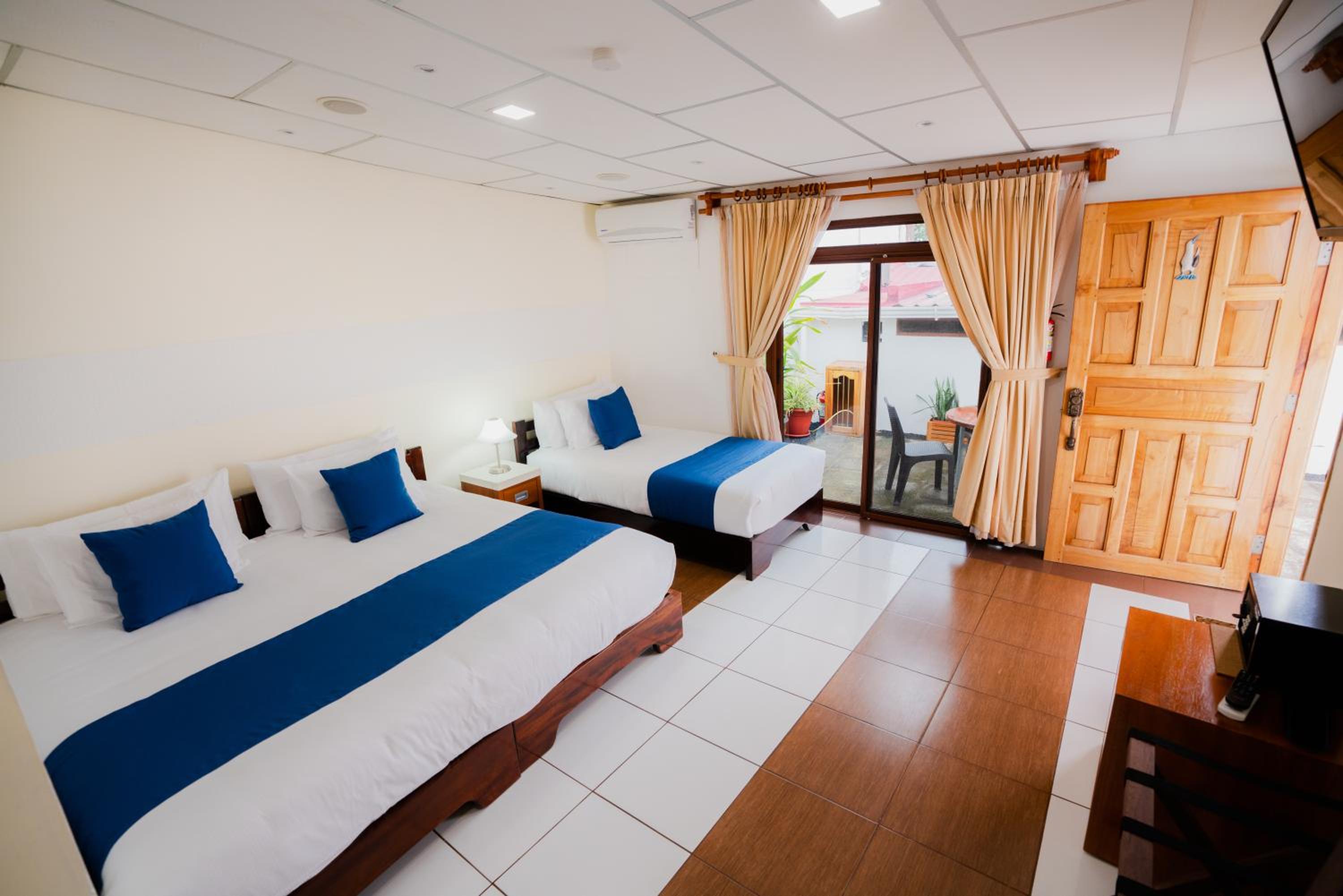 Standard Double or Twin Room photo 1