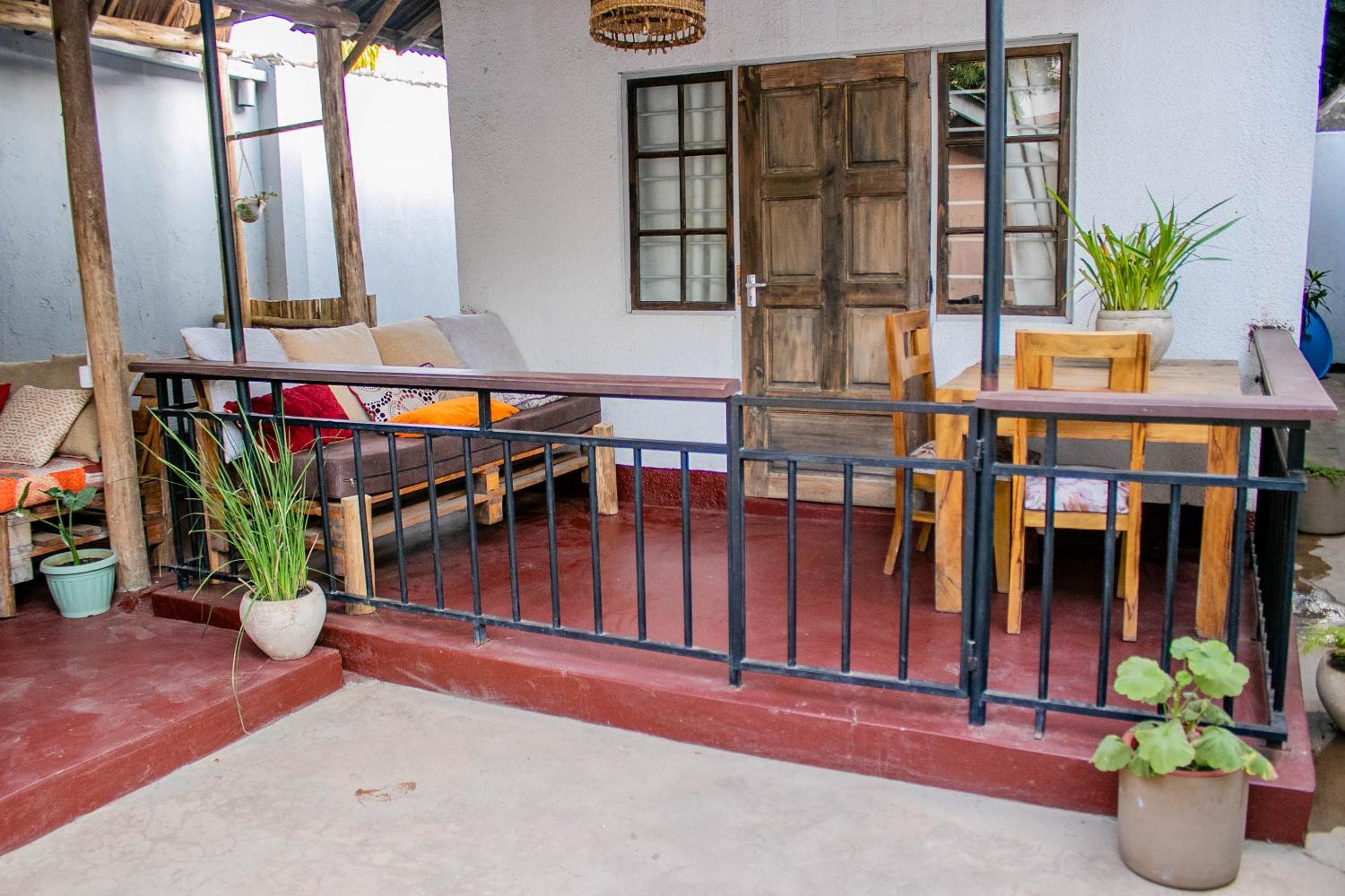 Deluxe Double Room with Balcony photo 2