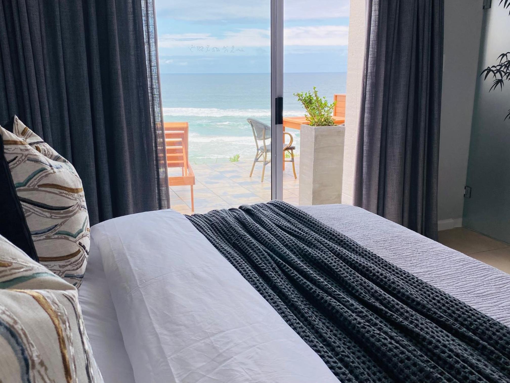 Double Room with Sea View - Photo 9