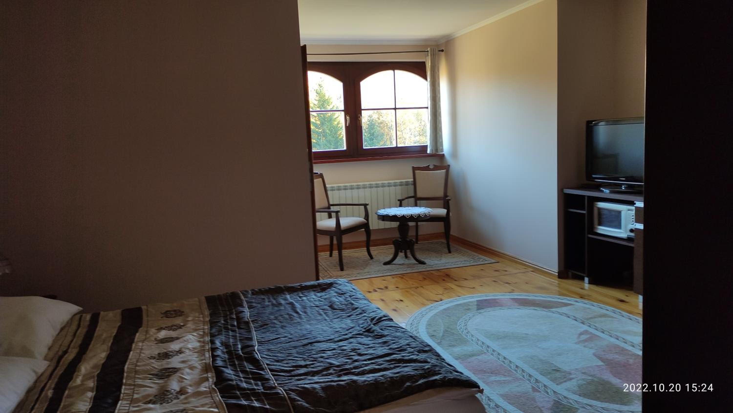 Double Room - Photo 6
