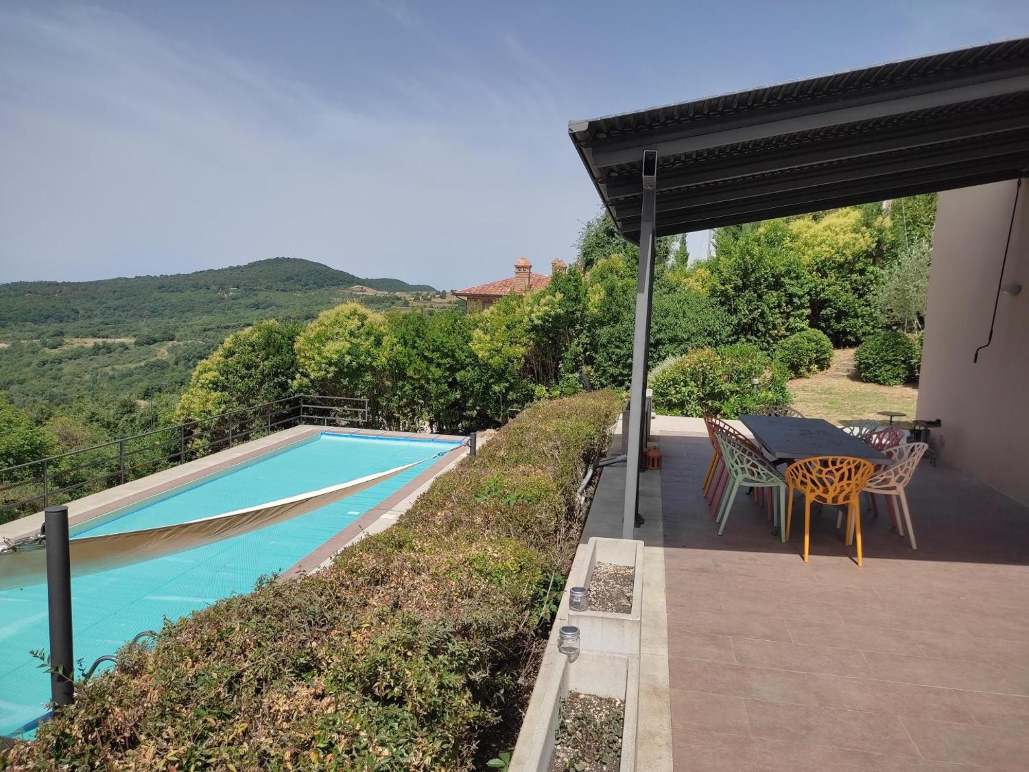Villa photo 3