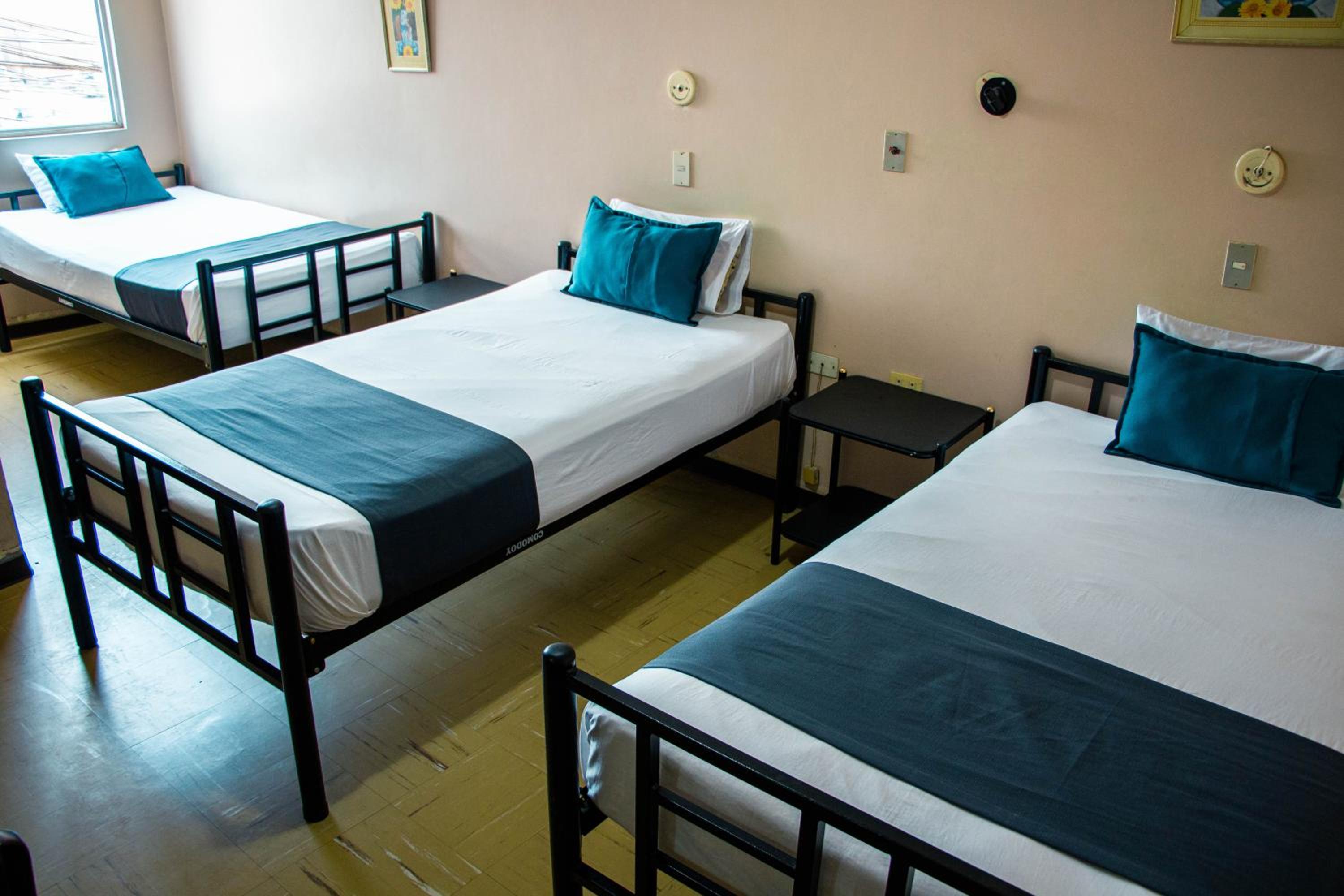 Standard Triple Room photo 3