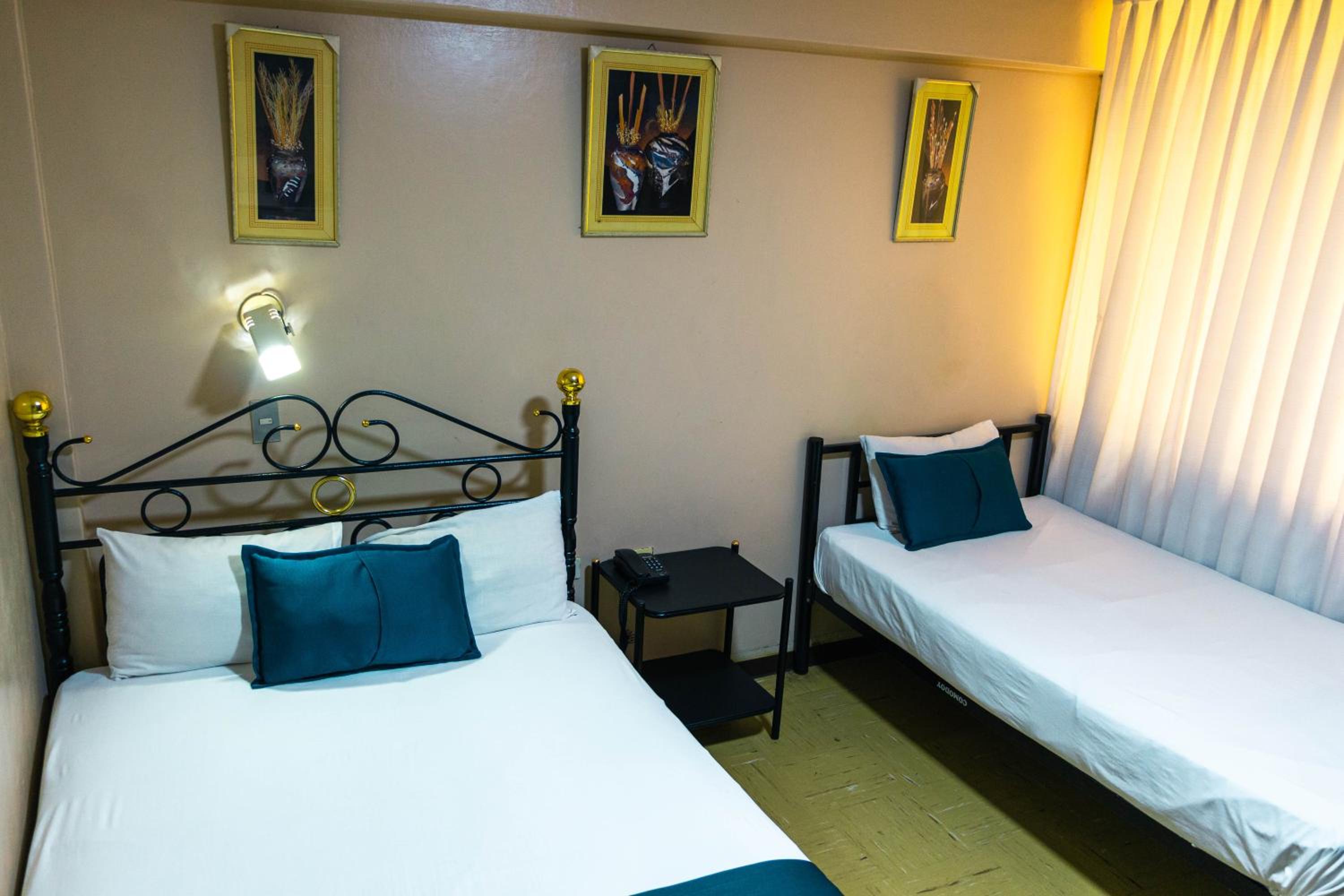 Twin Room photo 1