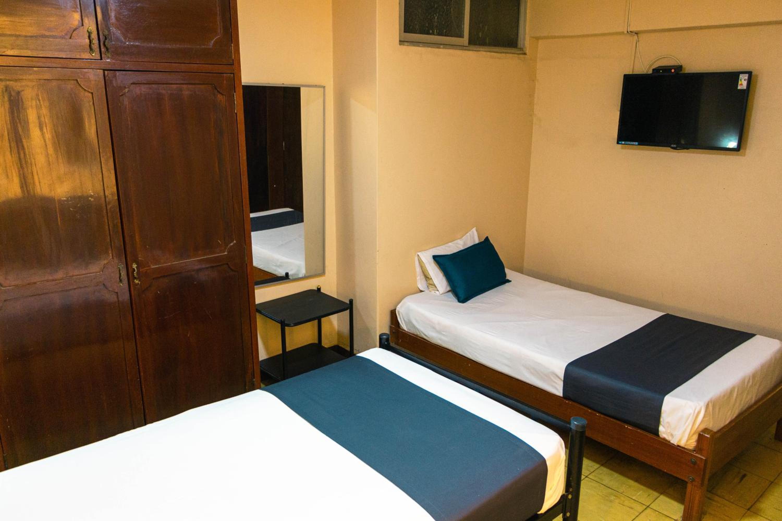 Standard Quadruple Room photo 3