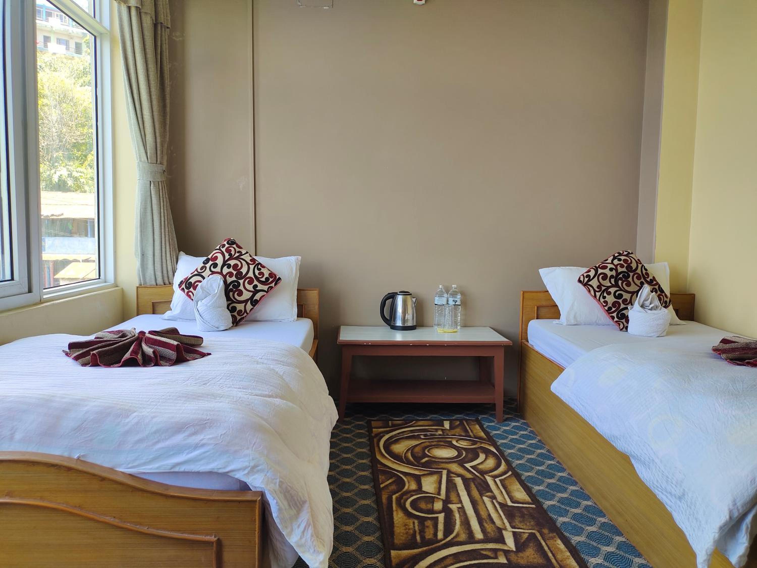 Twin Room with Mountain View photo 1