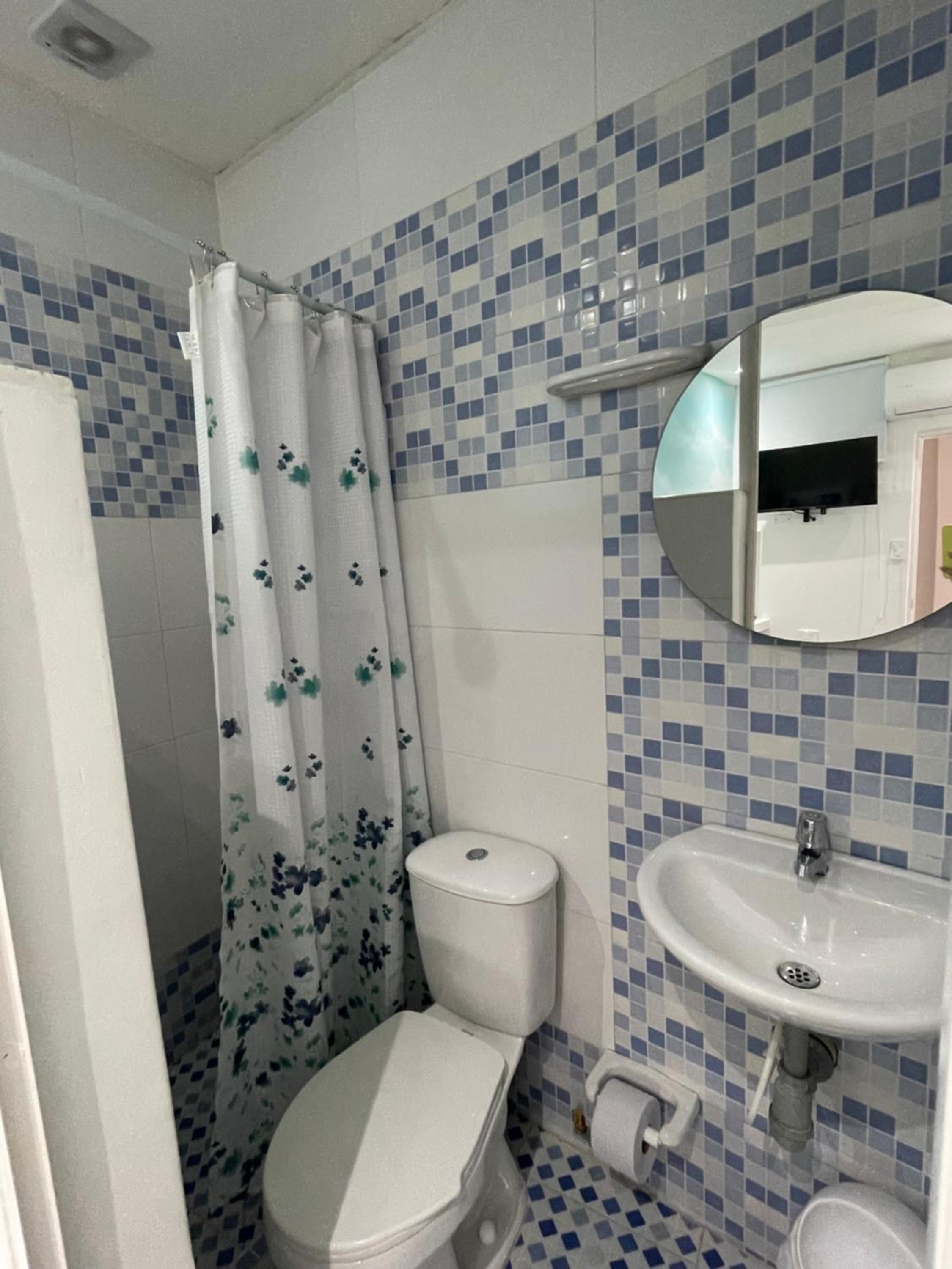 Small Double Room photo 2