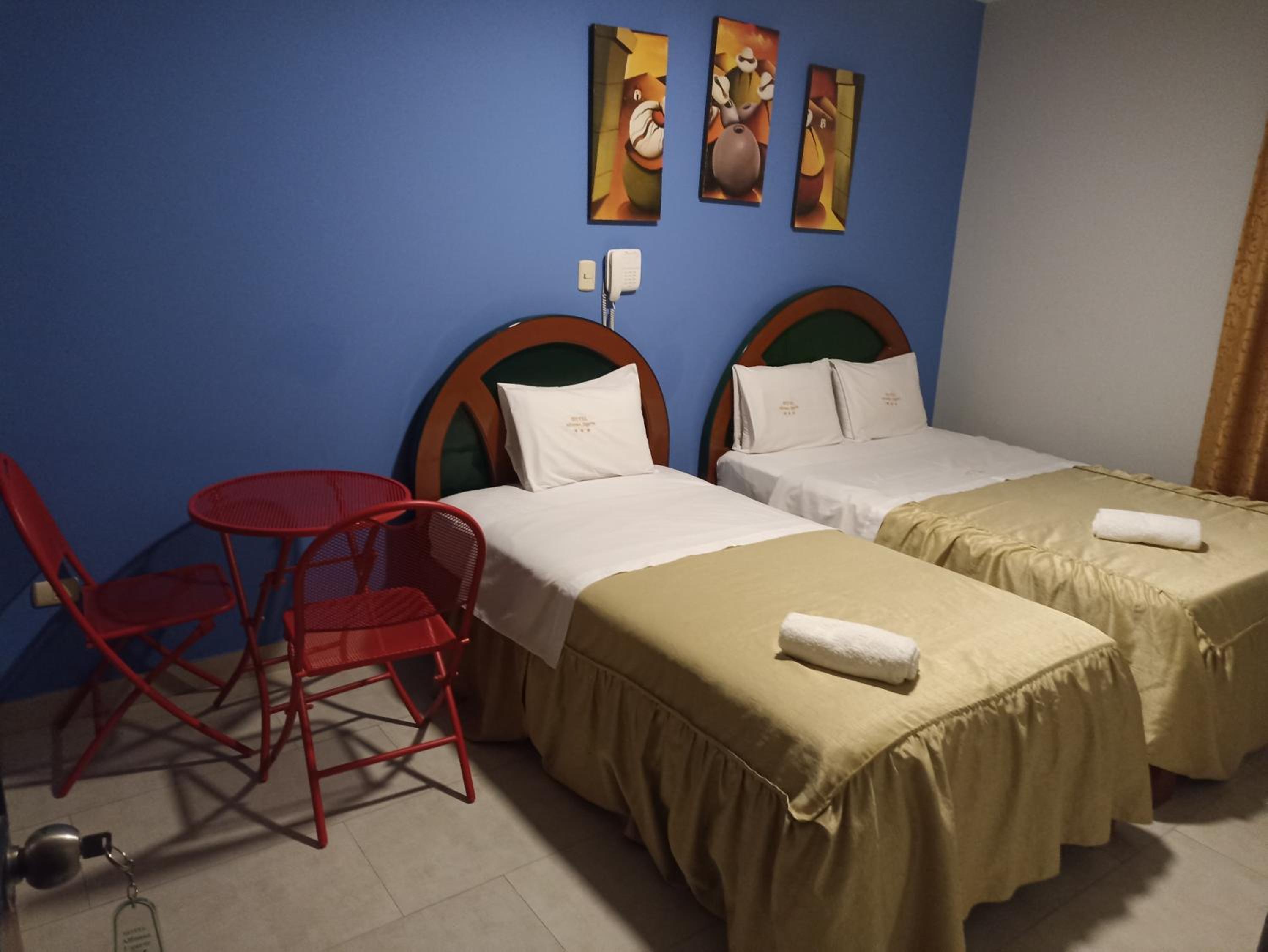 Deluxe Room (2 Adults + 1 Child) photo 2