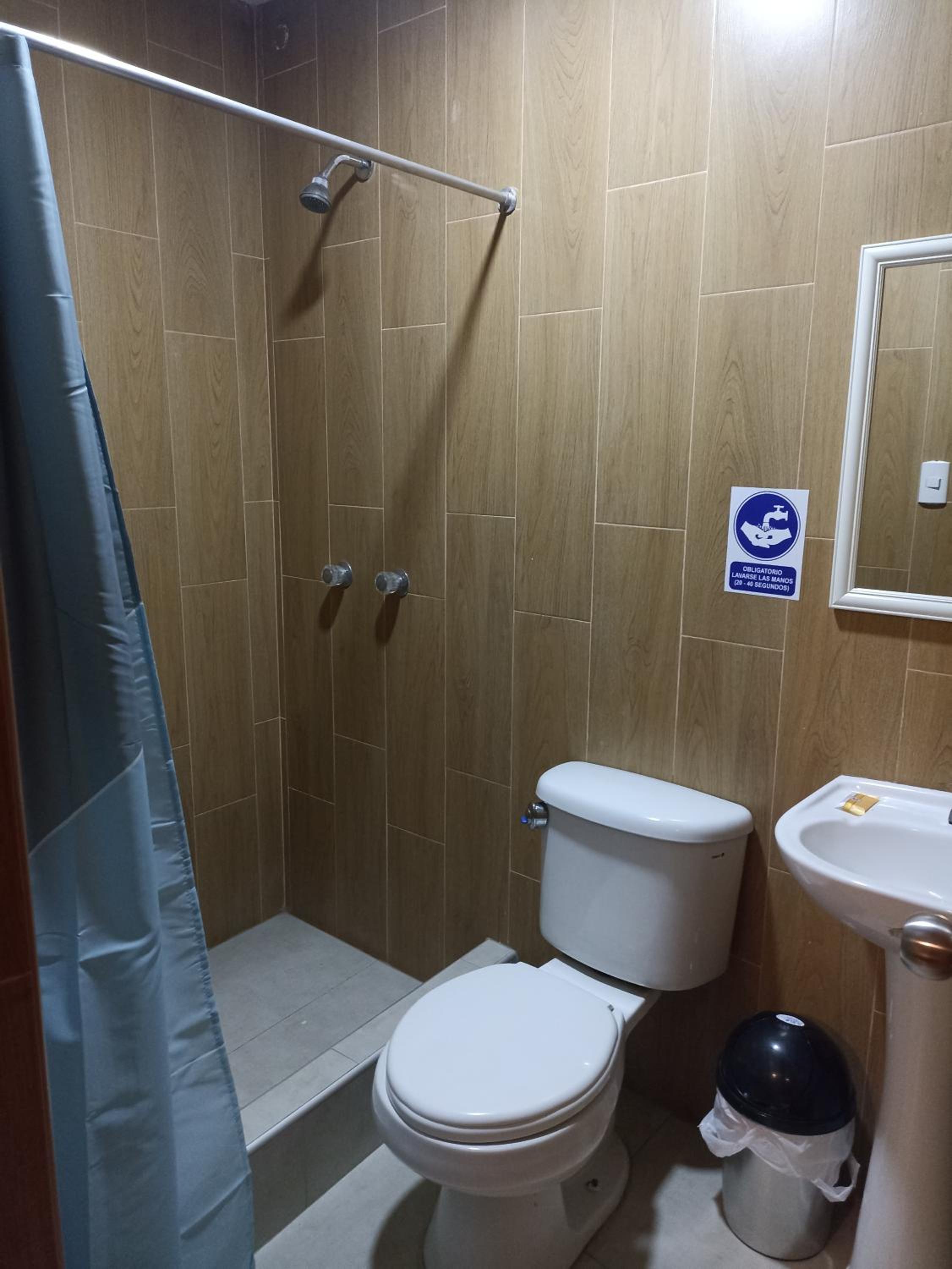 Single Room photo 3