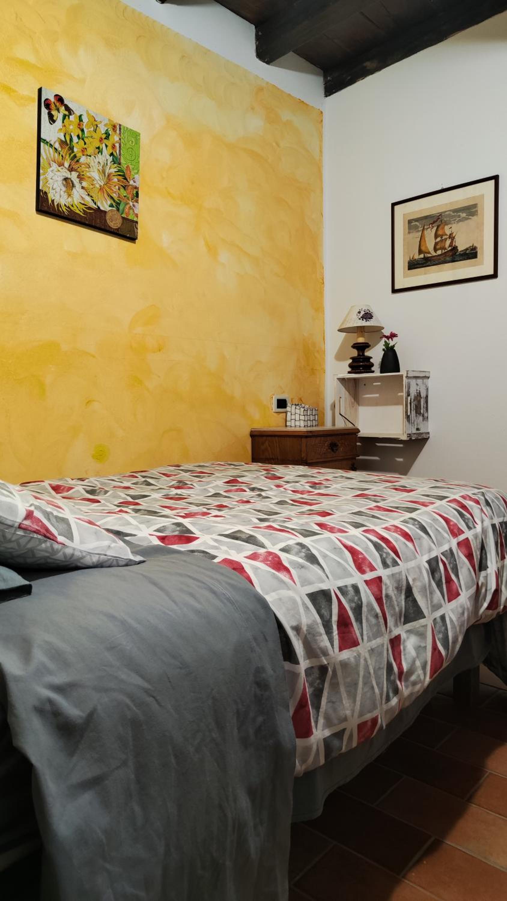 Twin Room with Private Bathroom photo 2