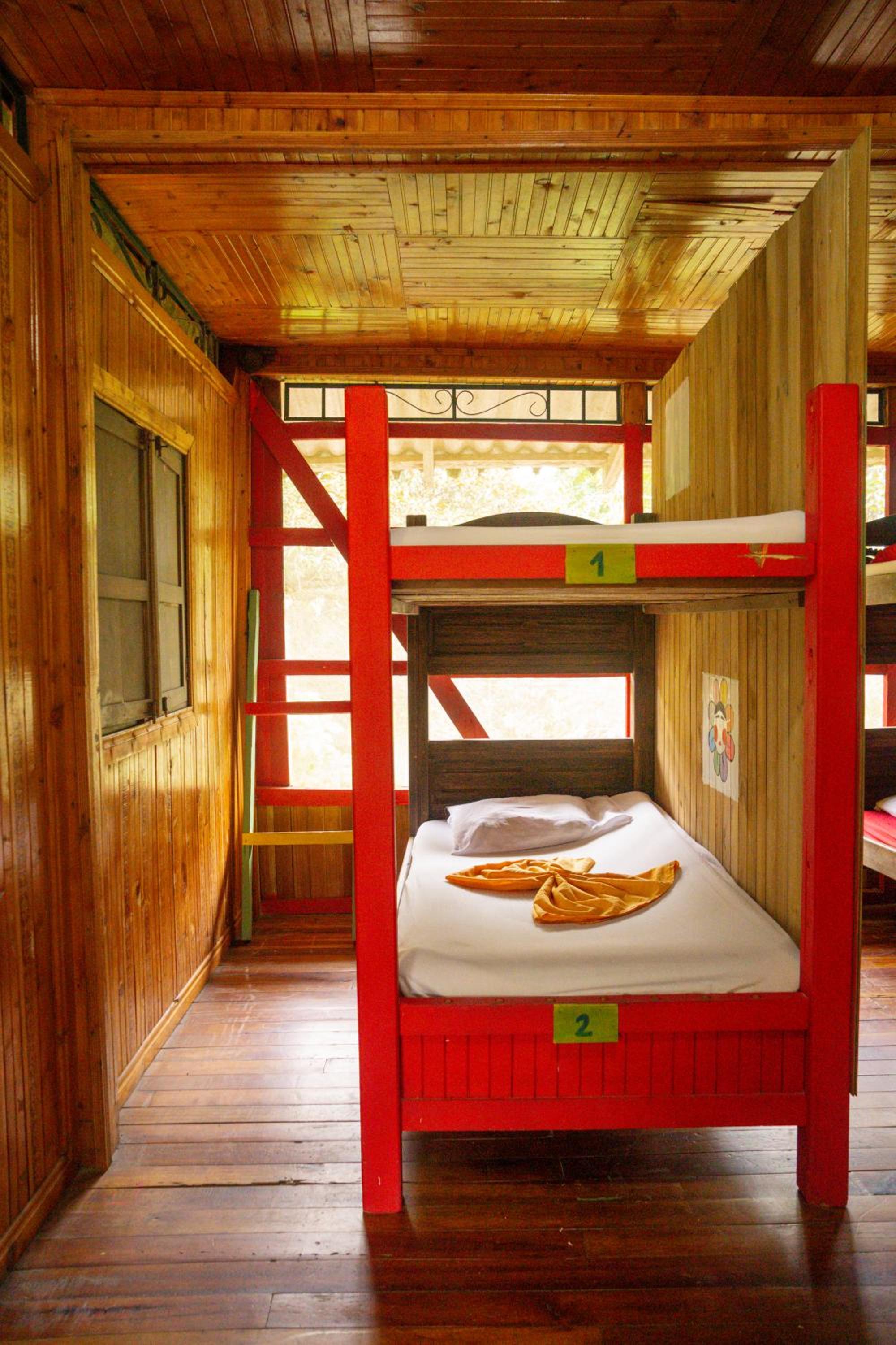Bed in 6-Bed Dormitory Room photo 1