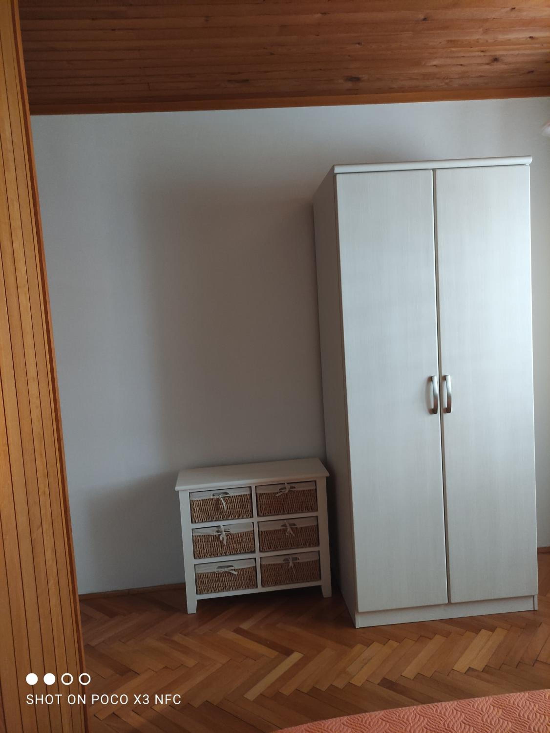 Three-Bedroom Apartment with Terrace - Photo 14