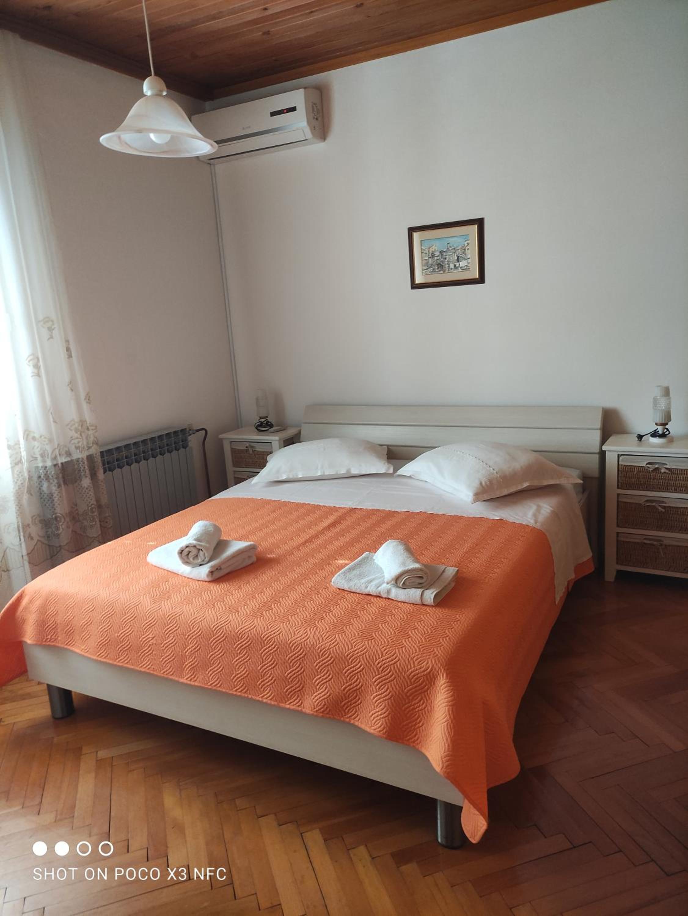 Three-Bedroom Apartment with Terrace - Photo 10