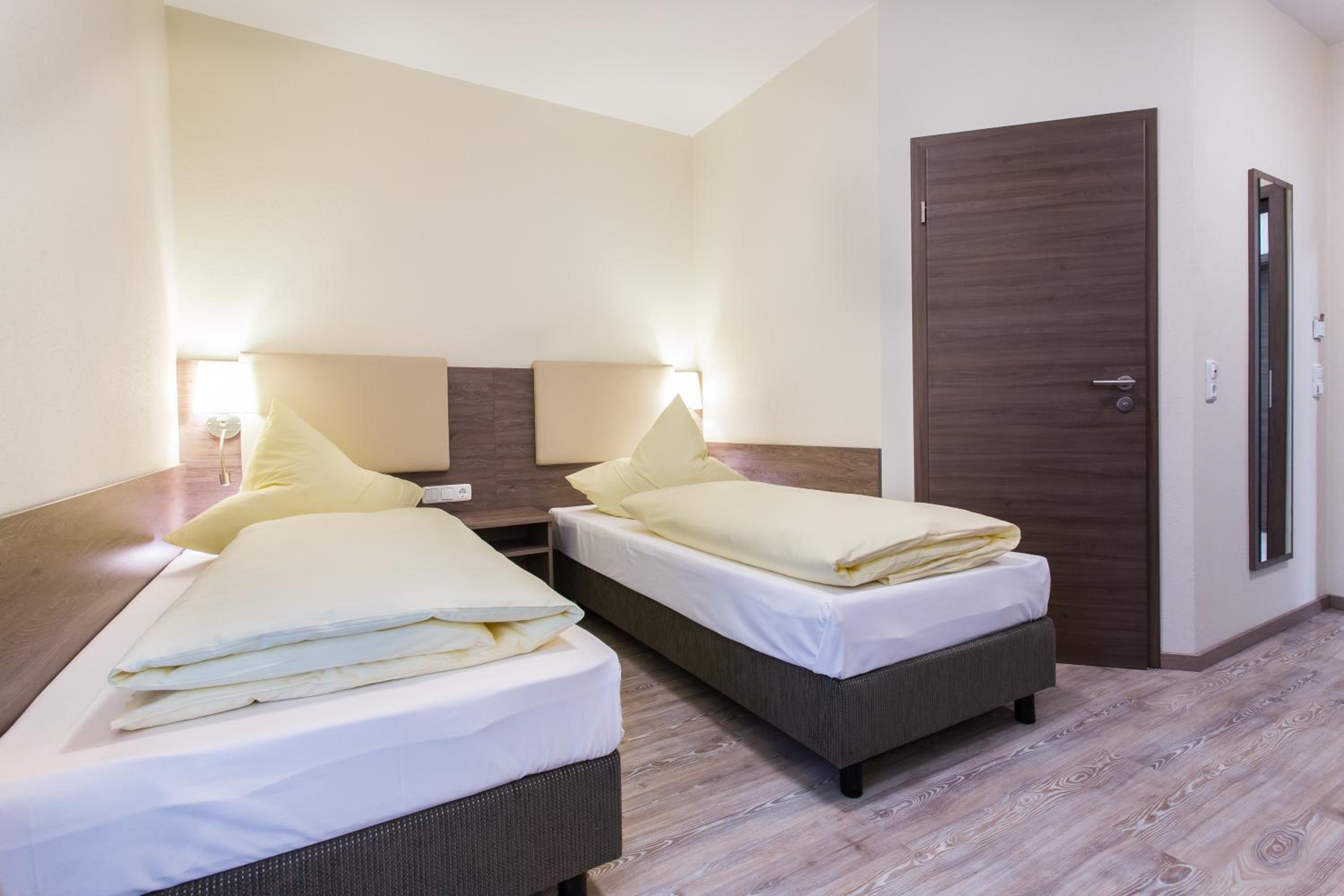Standard Double or Twin Room - Photo 1