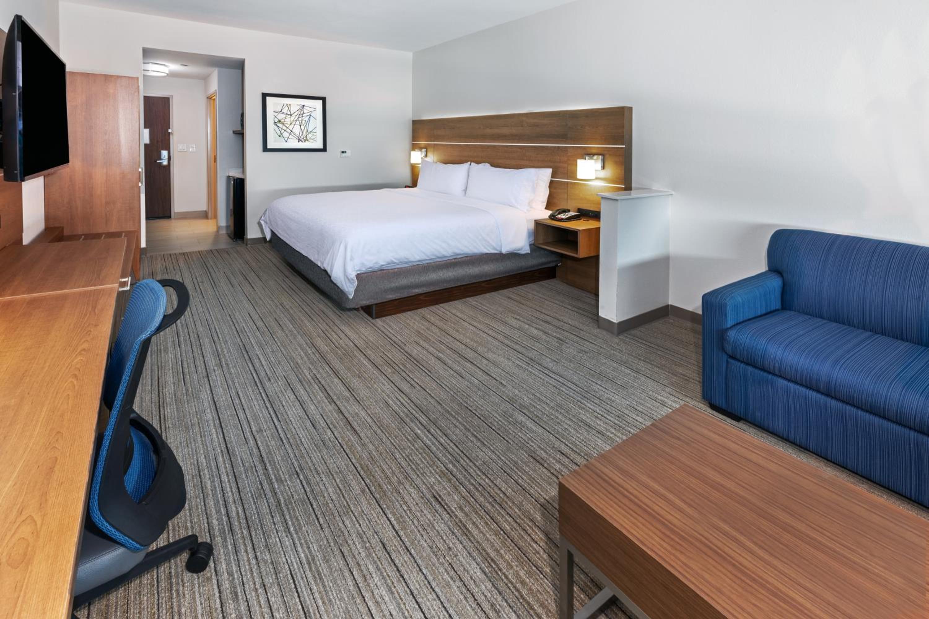 King Suite - Photo 1