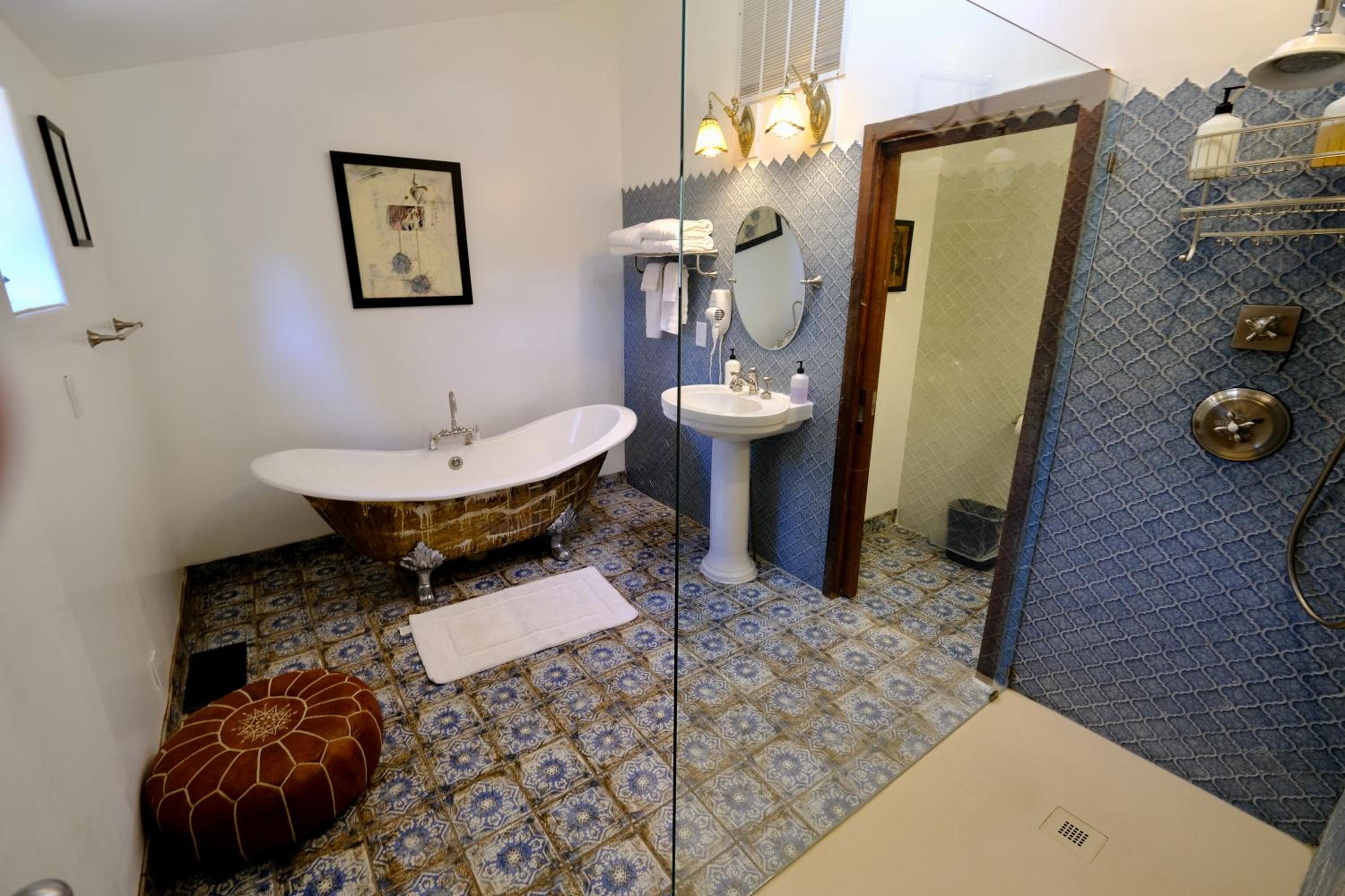 Two Bedroom House photo 3