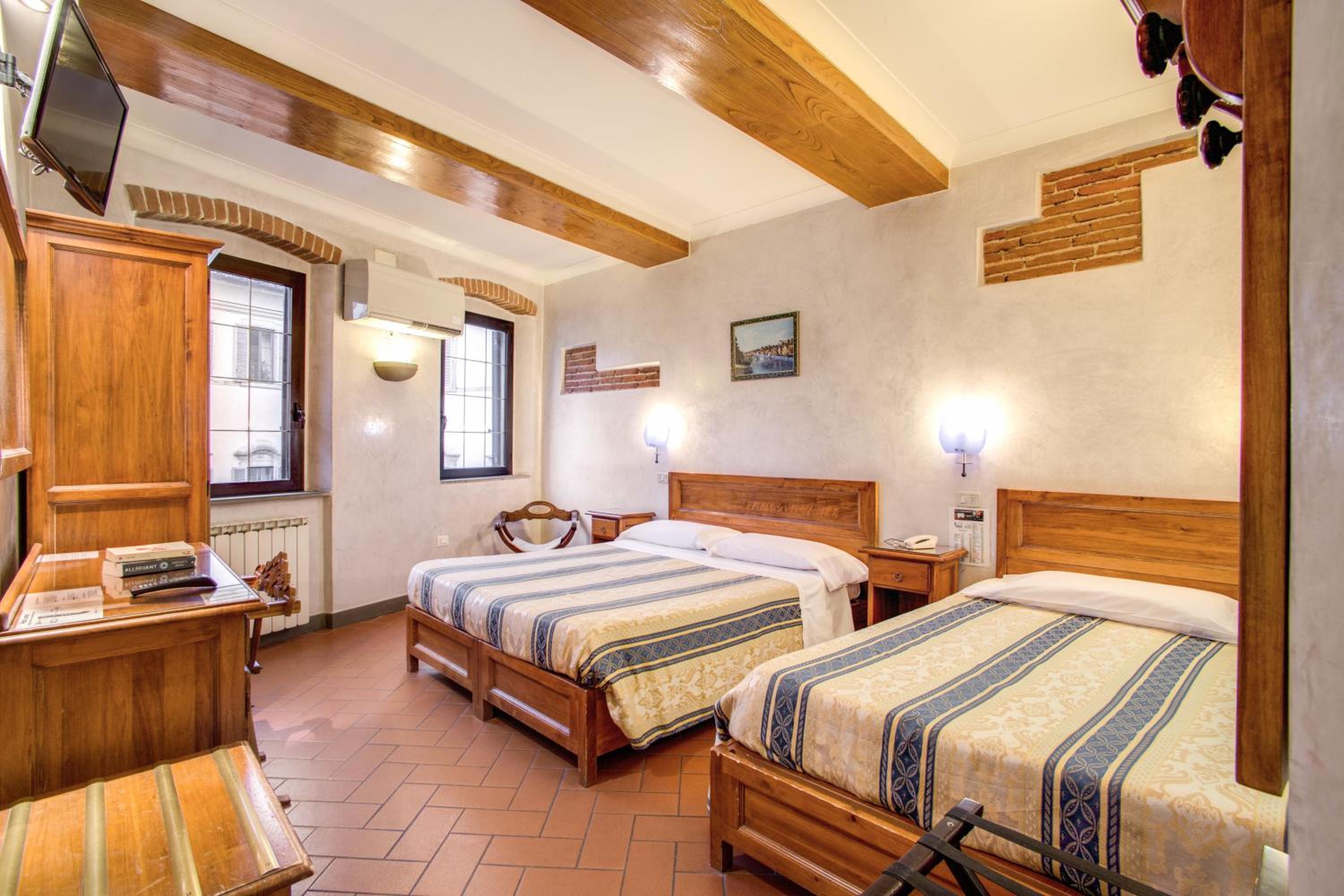 Quadruple Room photo 1