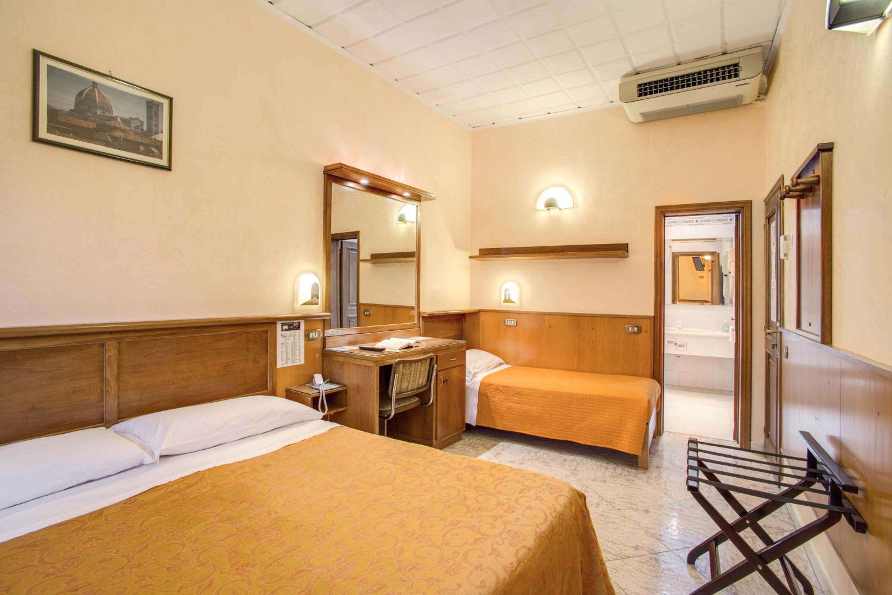Triple Room photo 1