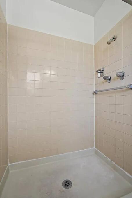 Deluxe Double Studio - Photo 11