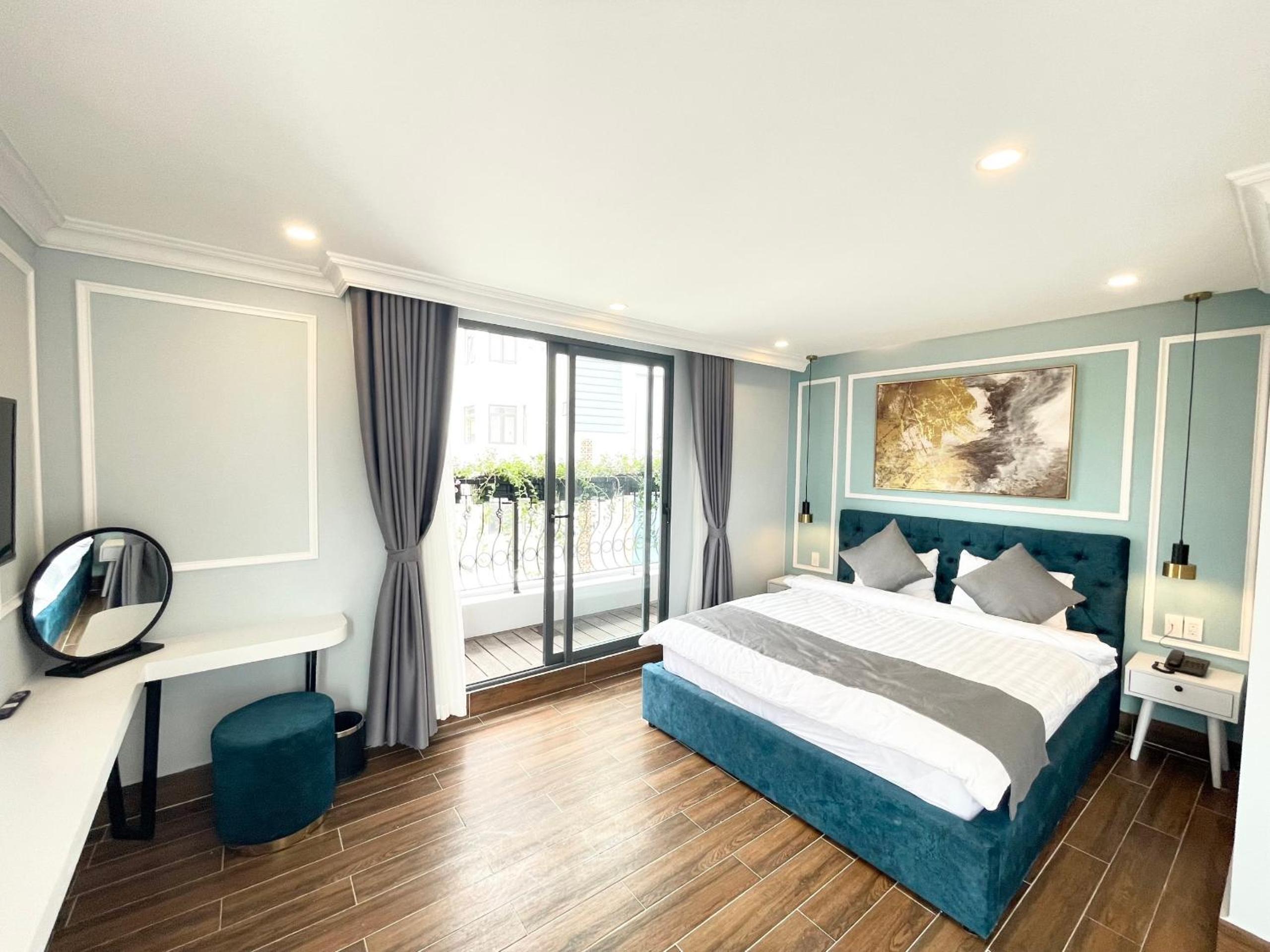Deluxe Double Room - Photo 1