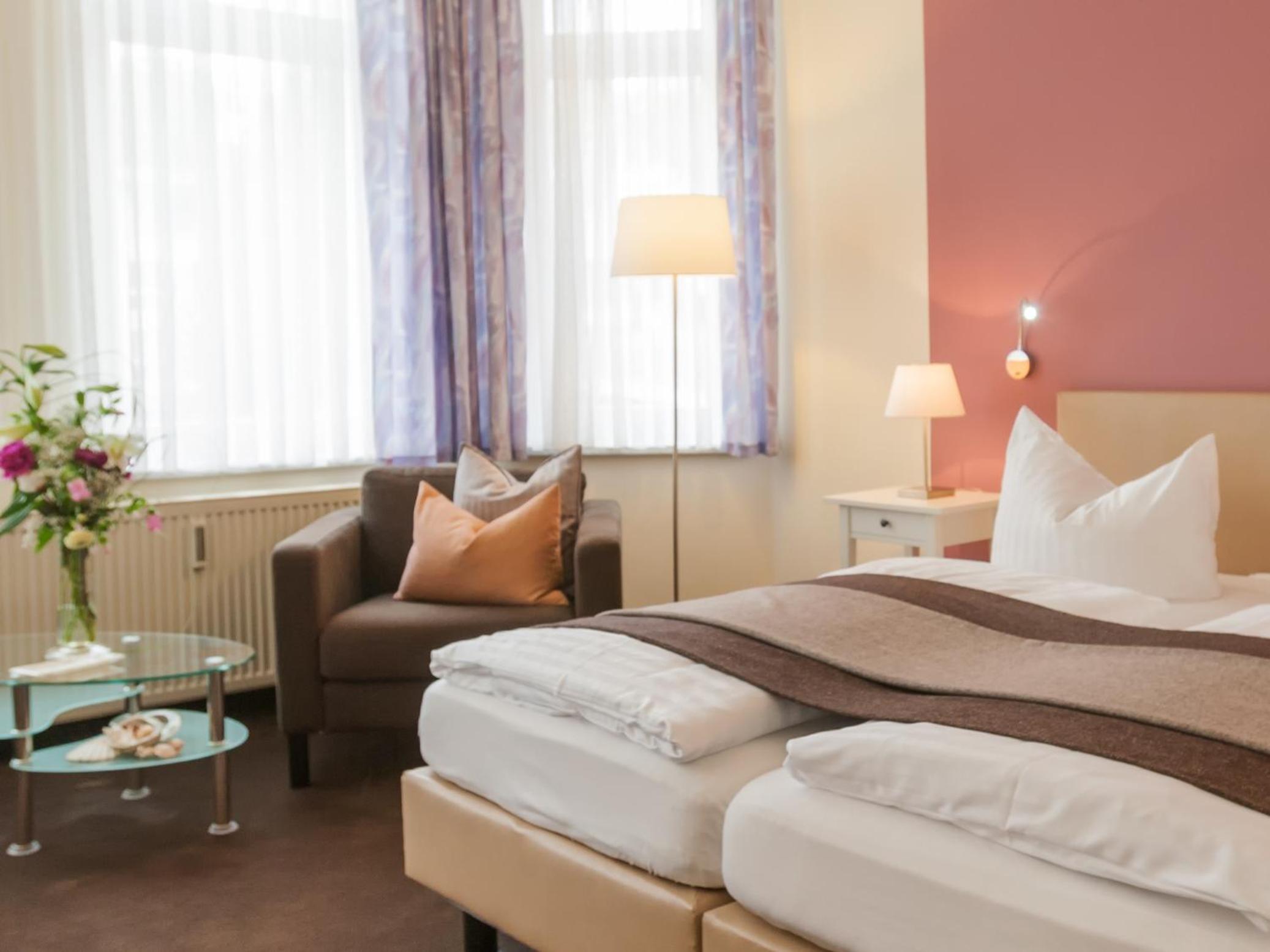 Deluxe Double Room photo 2