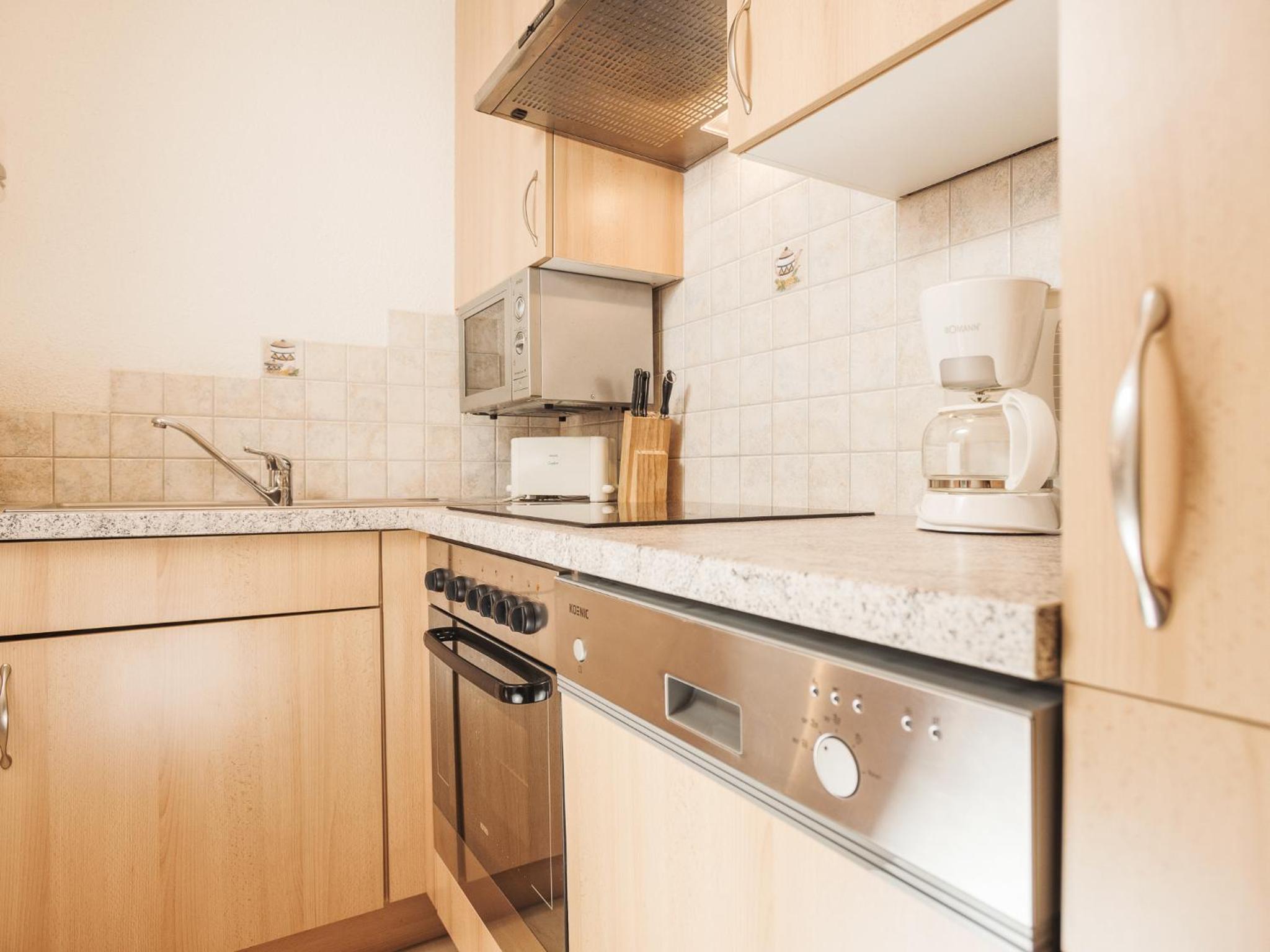 Deluxe Apartment with Terrace photo 2