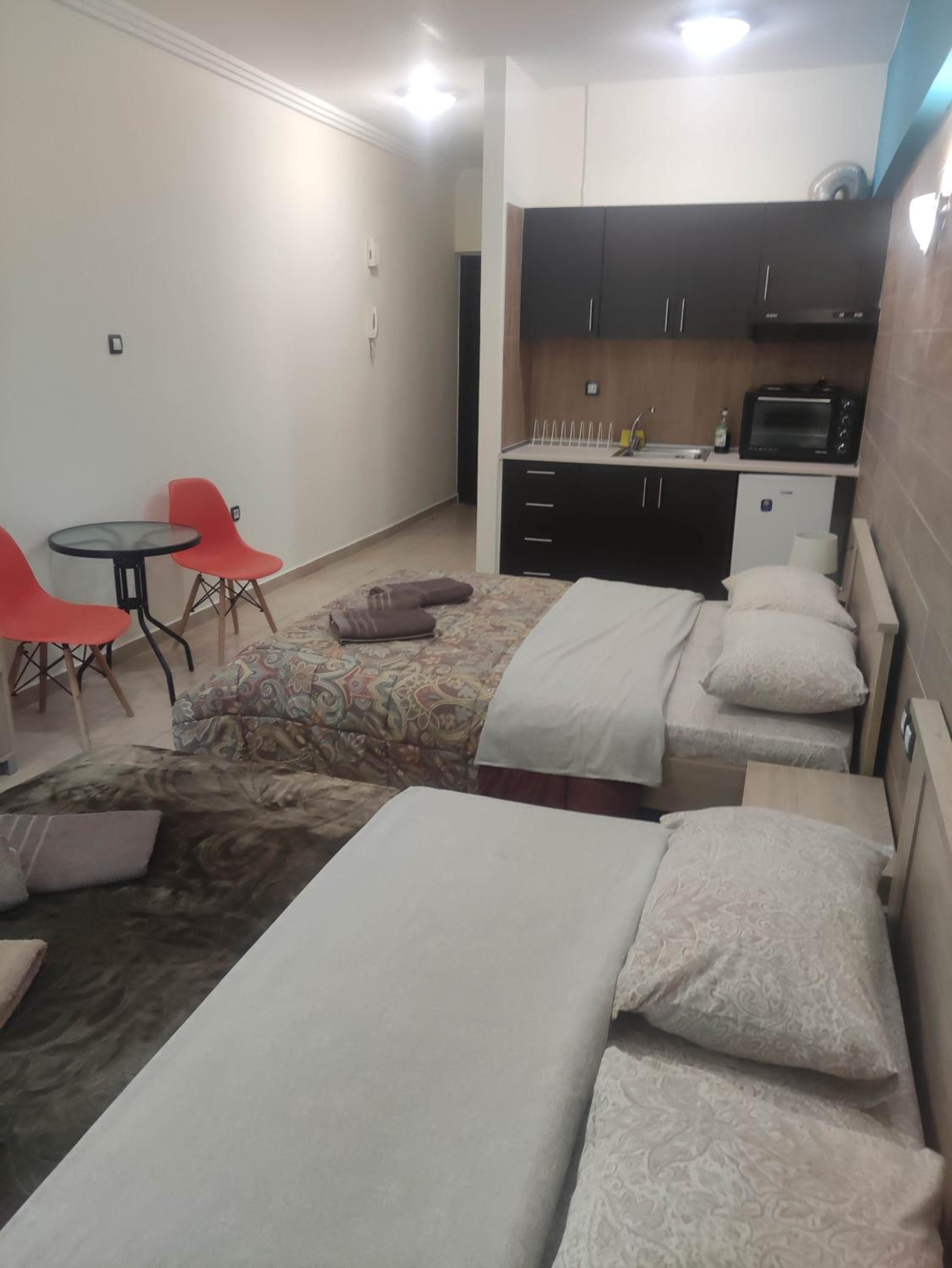 One-Bedroom Apartment - Photo 17