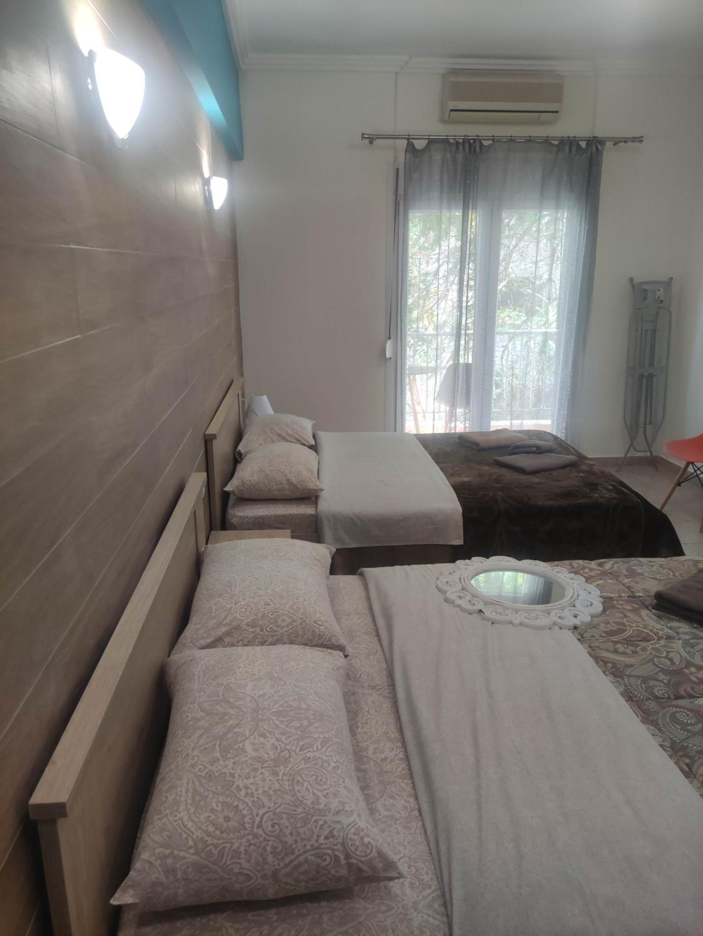 One-Bedroom Apartment - Photo 9