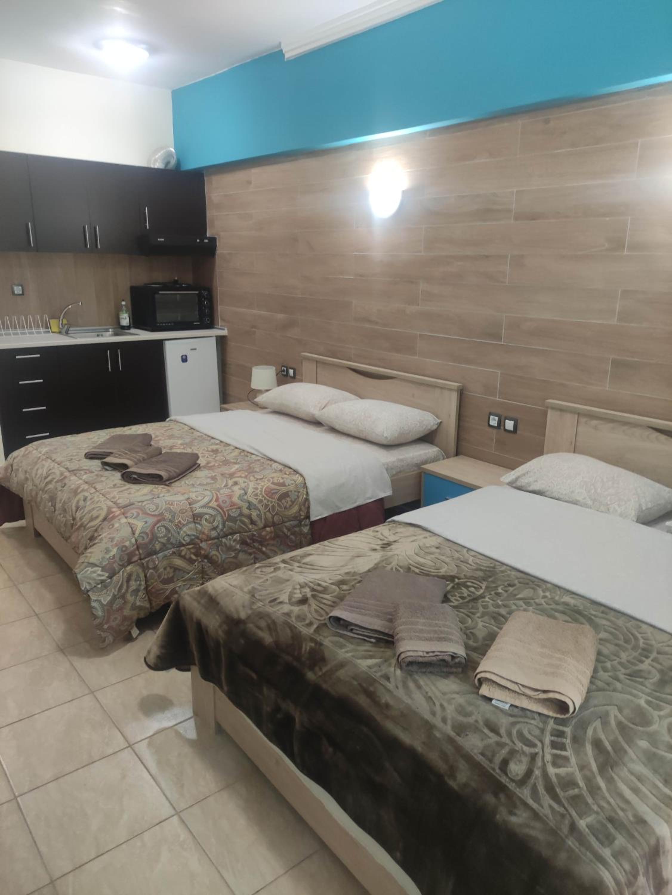 One-Bedroom Apartment - Photo 10