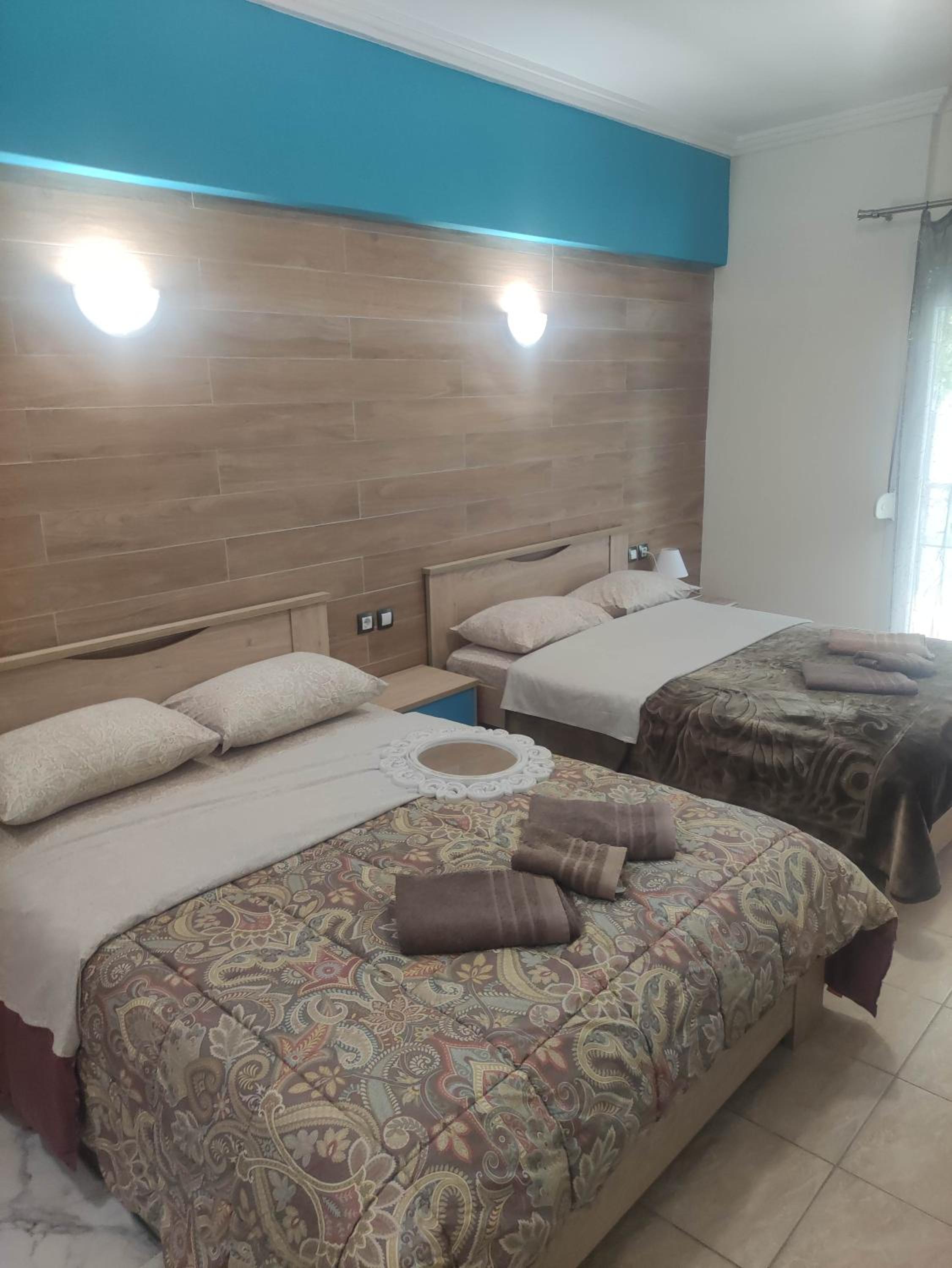 One-Bedroom Apartment - Photo 13