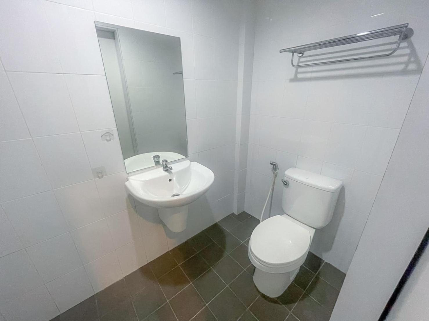 Deluxe Double Room with Balcony photo 3