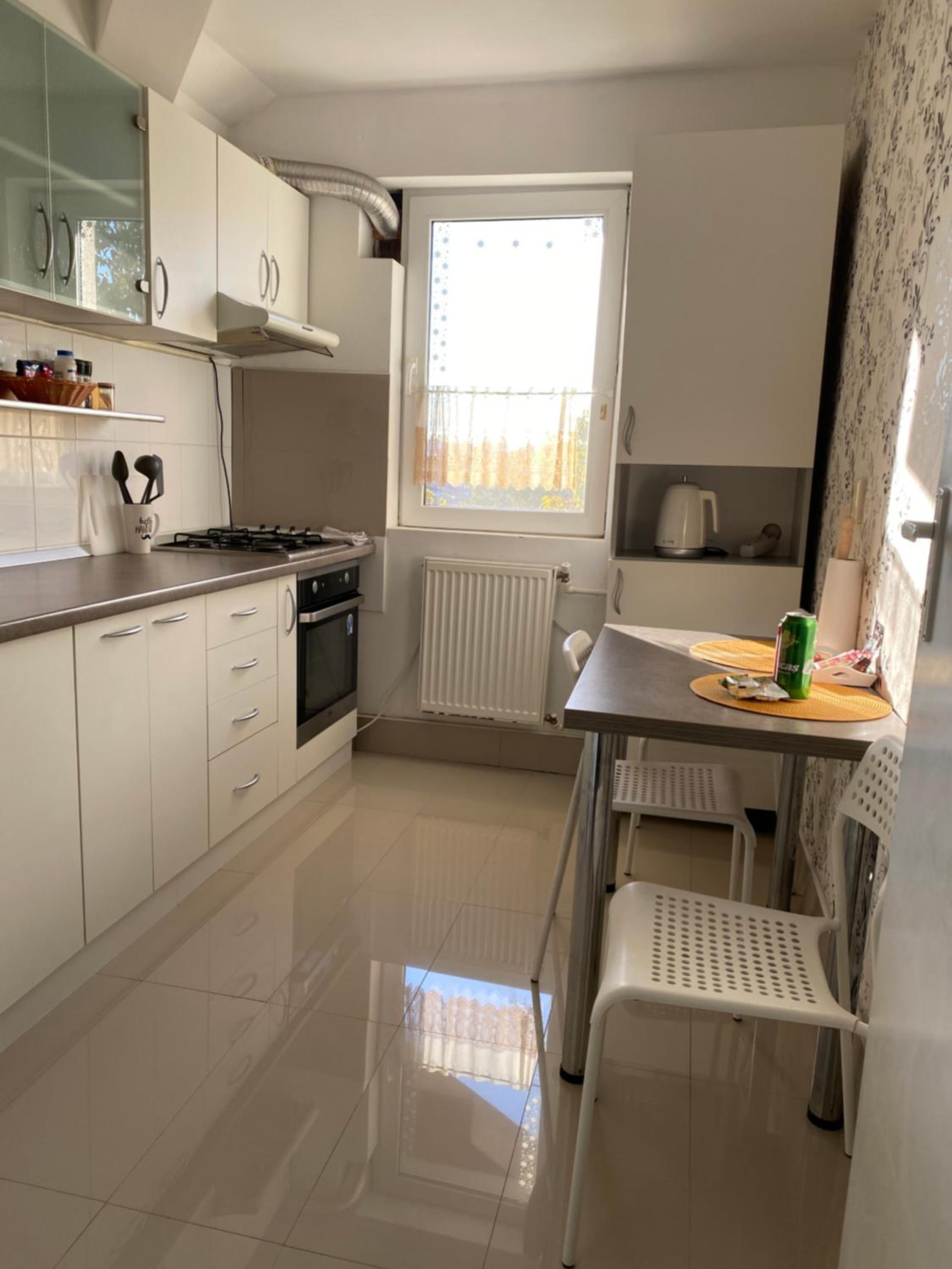 One-Bedroom Apartment - Photo 18