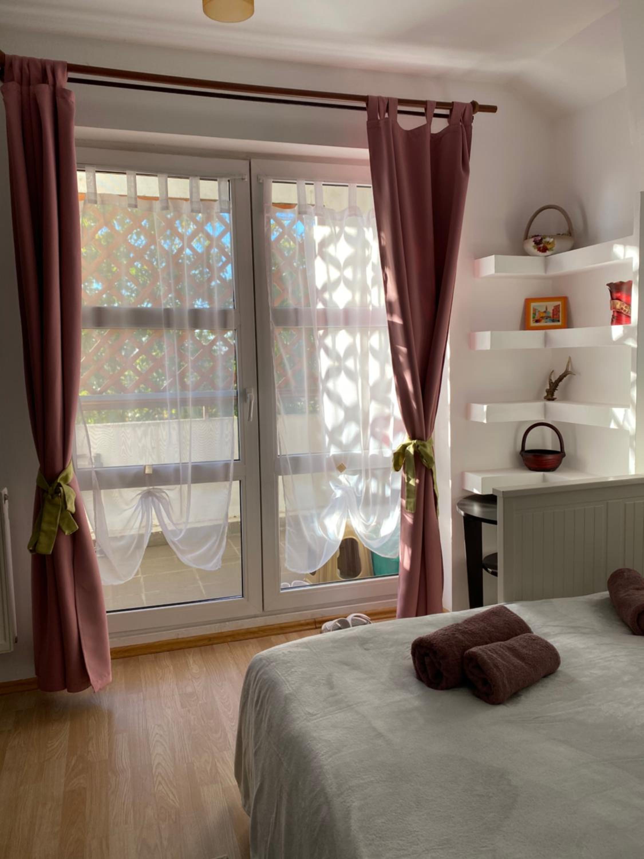 One-Bedroom Apartment - Photo 14
